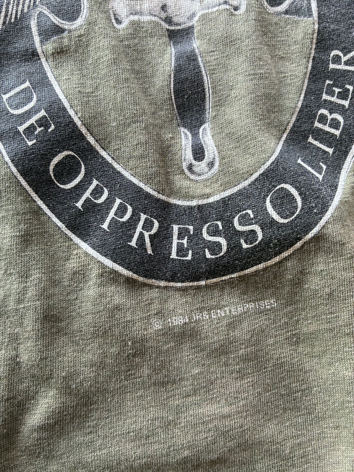 Vintage Vintage 80s 3d emblem special forces tee shirt Size US L / EU 52-54 / 3 - 3 Thumbnail