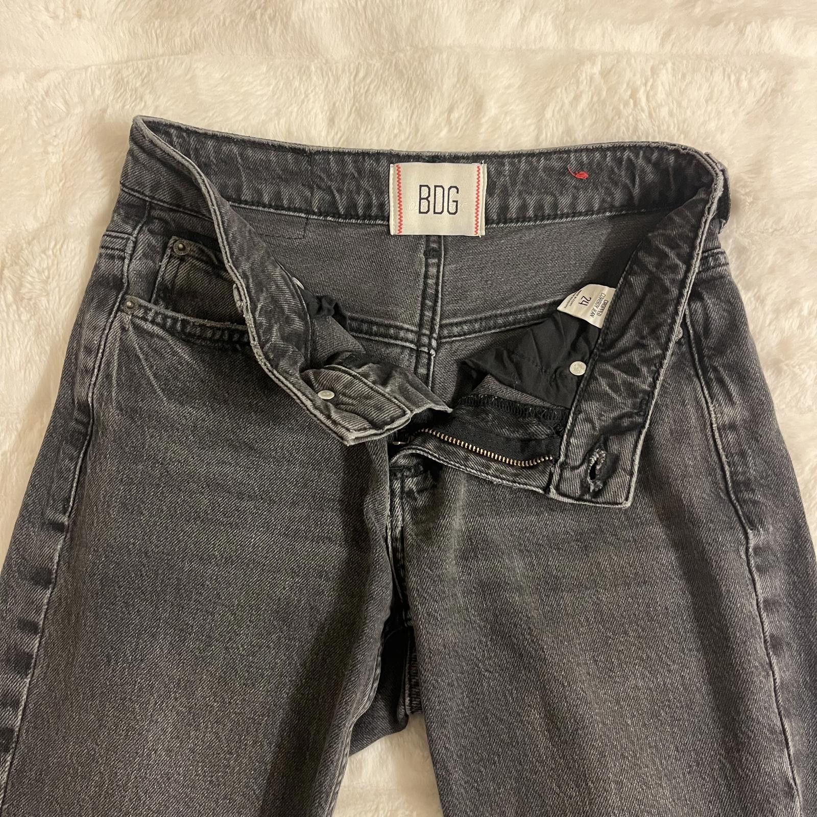 Urban Outfitters BDG Cropped Cowboy Jeans