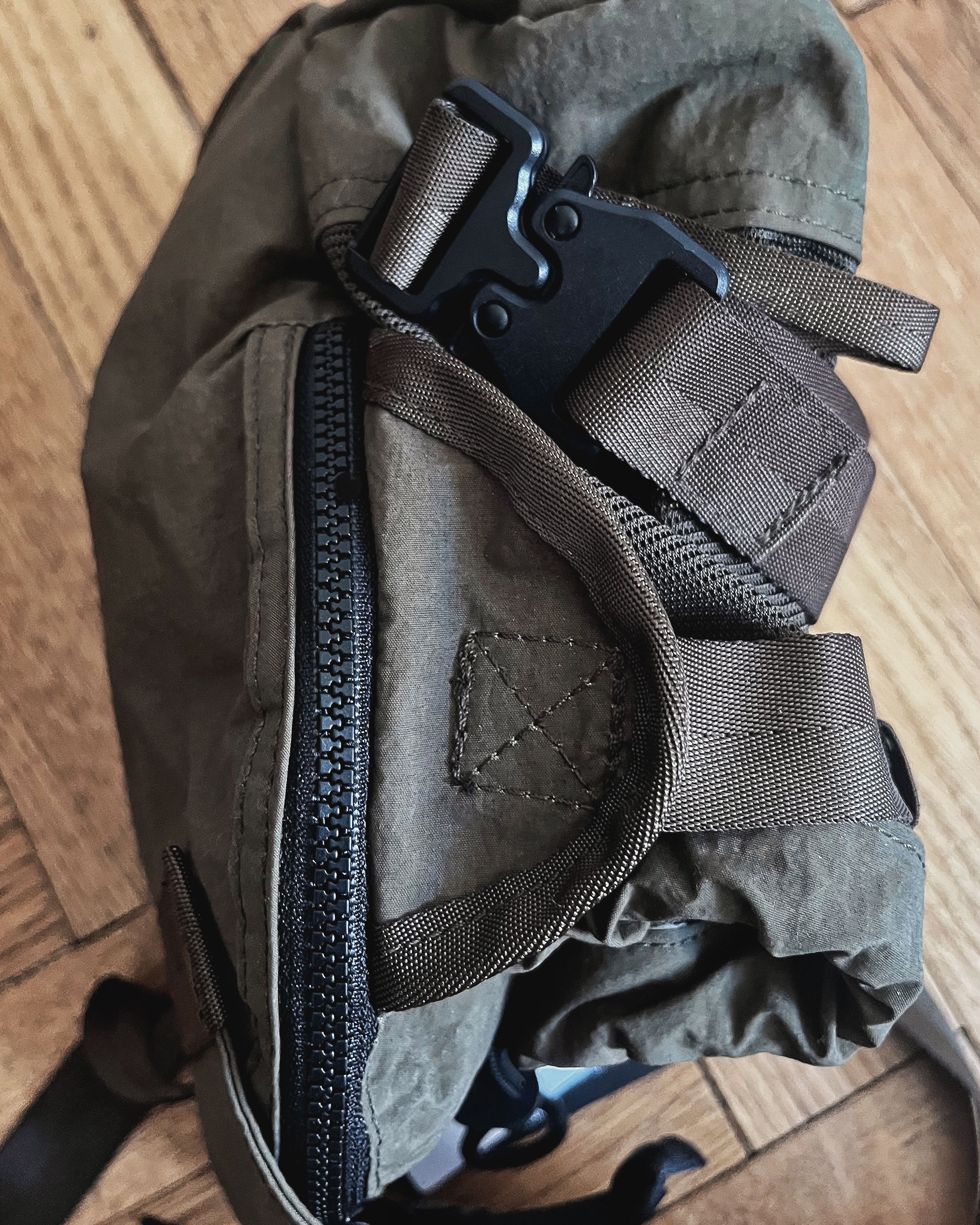C.P. Company CP Company Plain Paper Touch Crossbody Shoulder Bag Size ONE SIZE - 7 Thumbnail