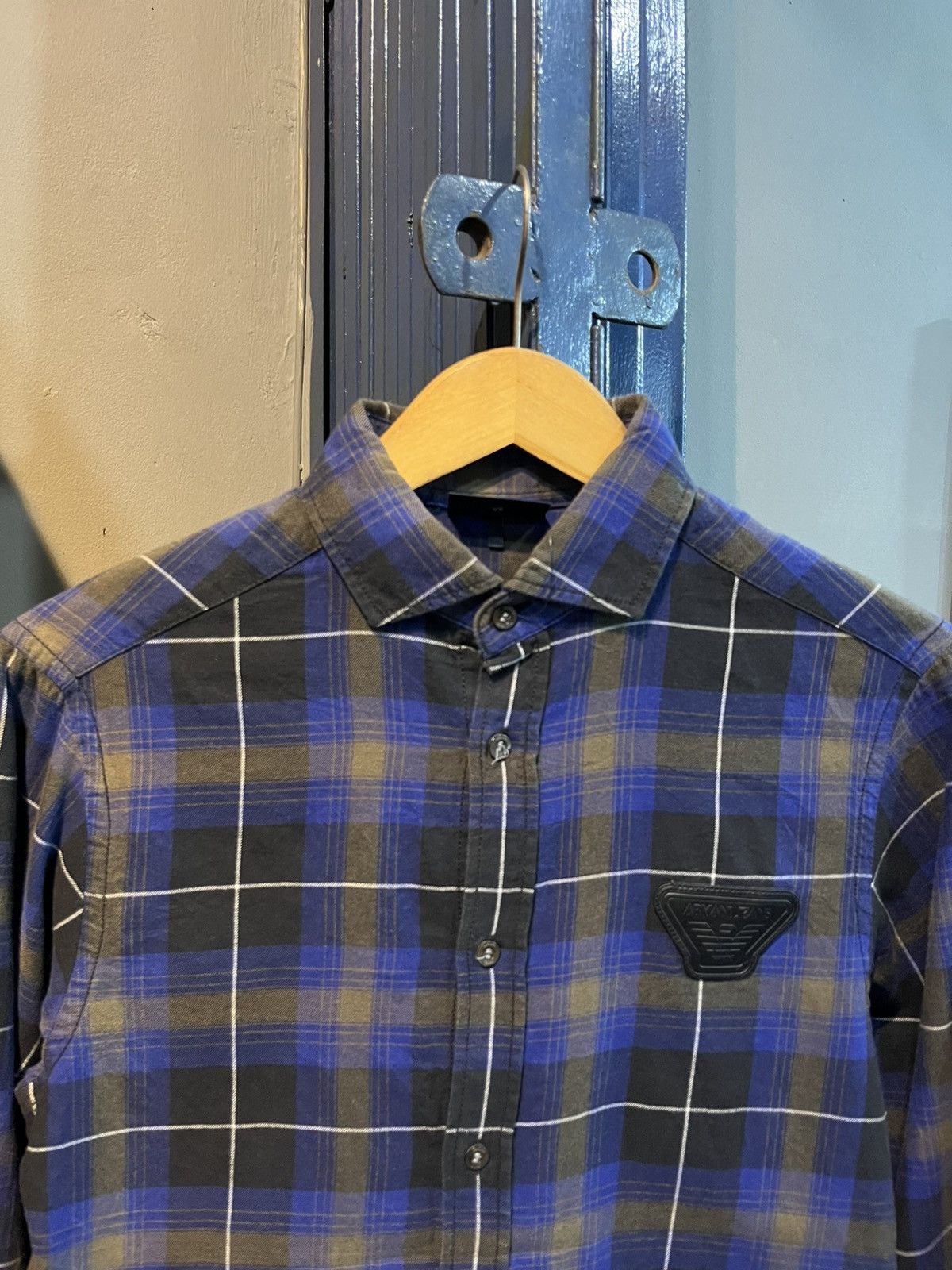 Giorgio Armani Shadow Plaid Armani Jeans button ups shirt with leather logo Size US XS / EU 42 / 0 - 2 Thumbnail