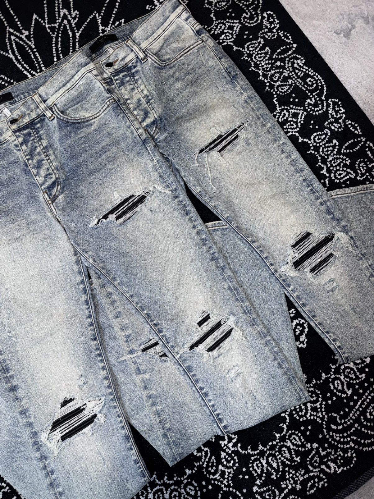 Amiri AMIRI MX1 BLUE DISTRESSED JEANS Size US 31 - 4 Thumbnail