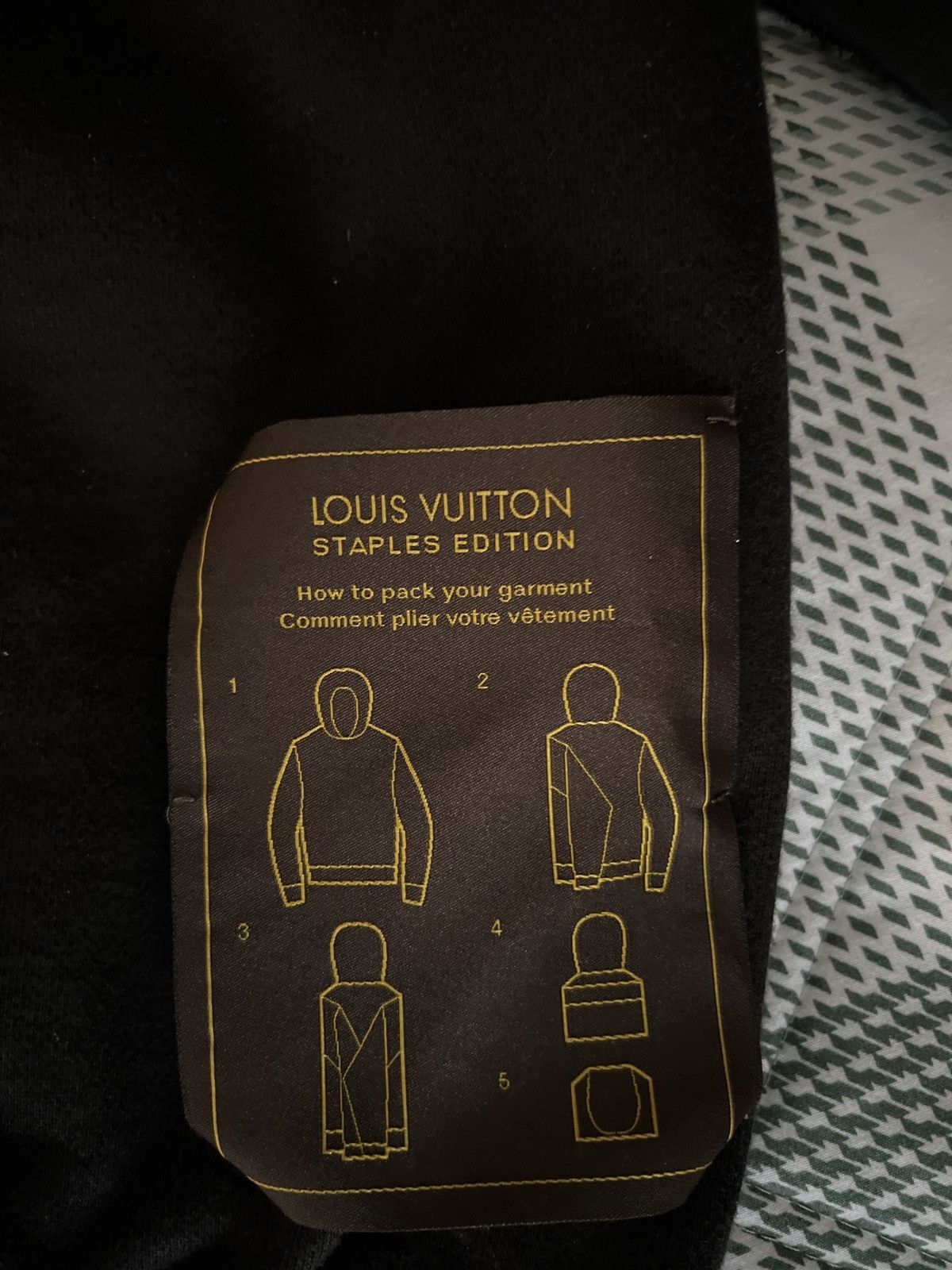 Louis Vuitton Louis Vuitton Size US S / EU 44-46 / 1 - 8 Thumbnail