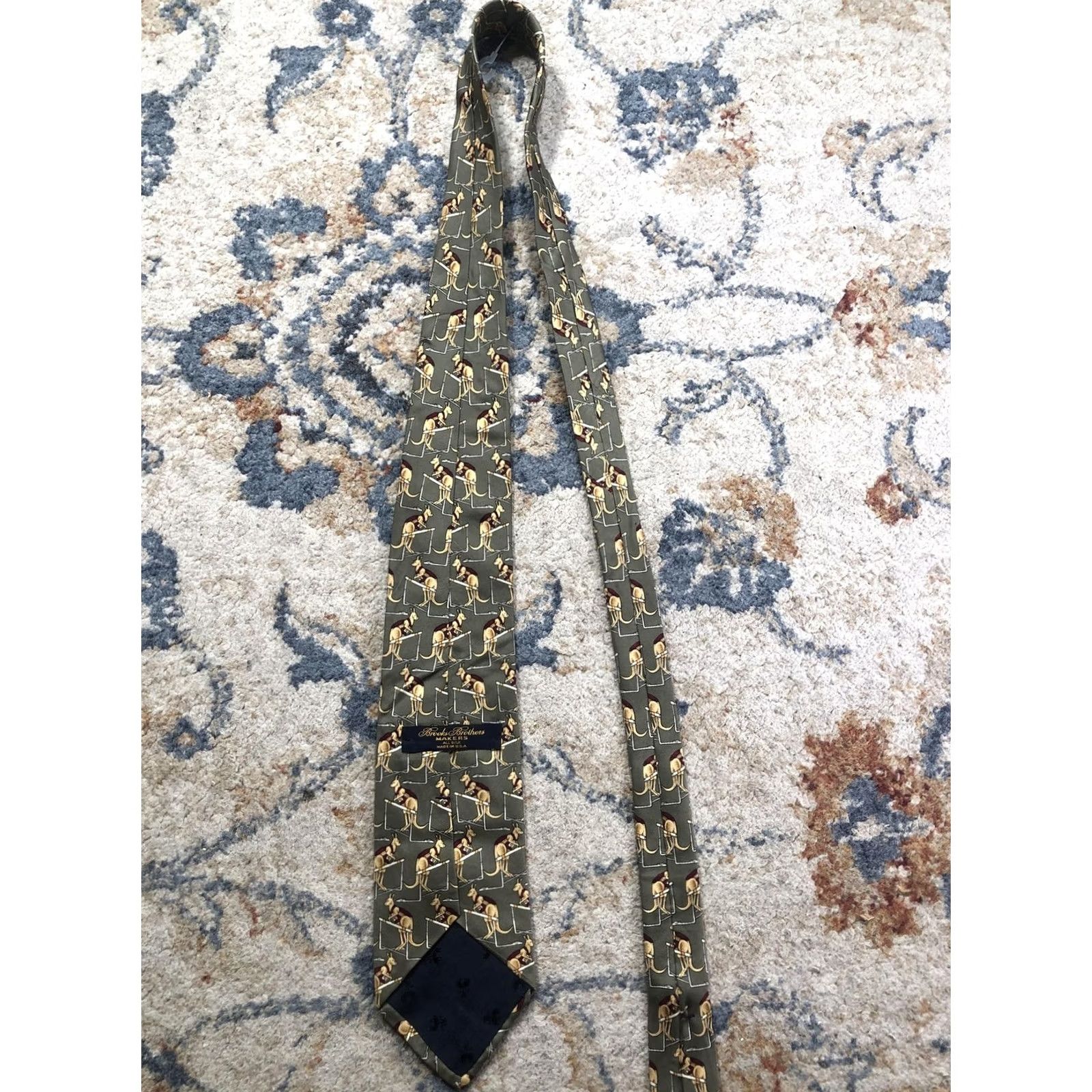 Brooks Brothers Brooks Brothers Tie Mens One Size Green Kangaroo Hurdles All Silk Made USA Track Size ONE SIZE - 5 Thumbnail