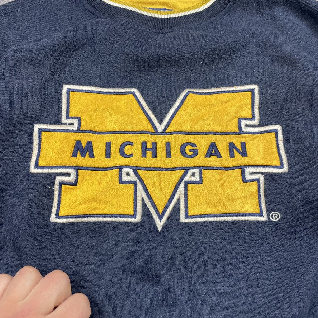Starter Vintage Starter Michigan Wolverines Sweatshirt Rare 90s Size US L / EU 52-54 / 3 - 3 Thumbnail