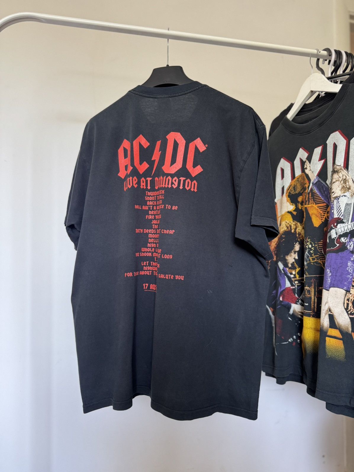 AC/DC Vintage 2002 ACDC Donington Tour 1991 T Shirt Tee Size US L / EU 52-54 / 3 - 4 Thumbnail