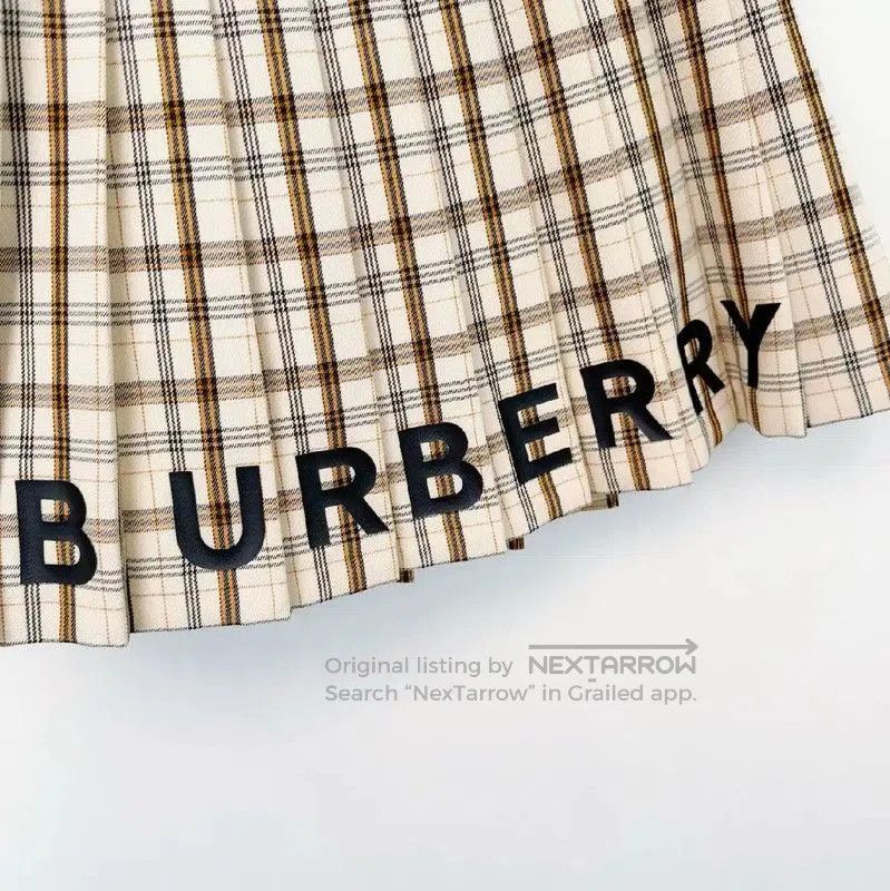 Burberry Burberry Summer Color Block Skirt. Size 30" / US 8 / IT 44 - 3 Thumbnail
