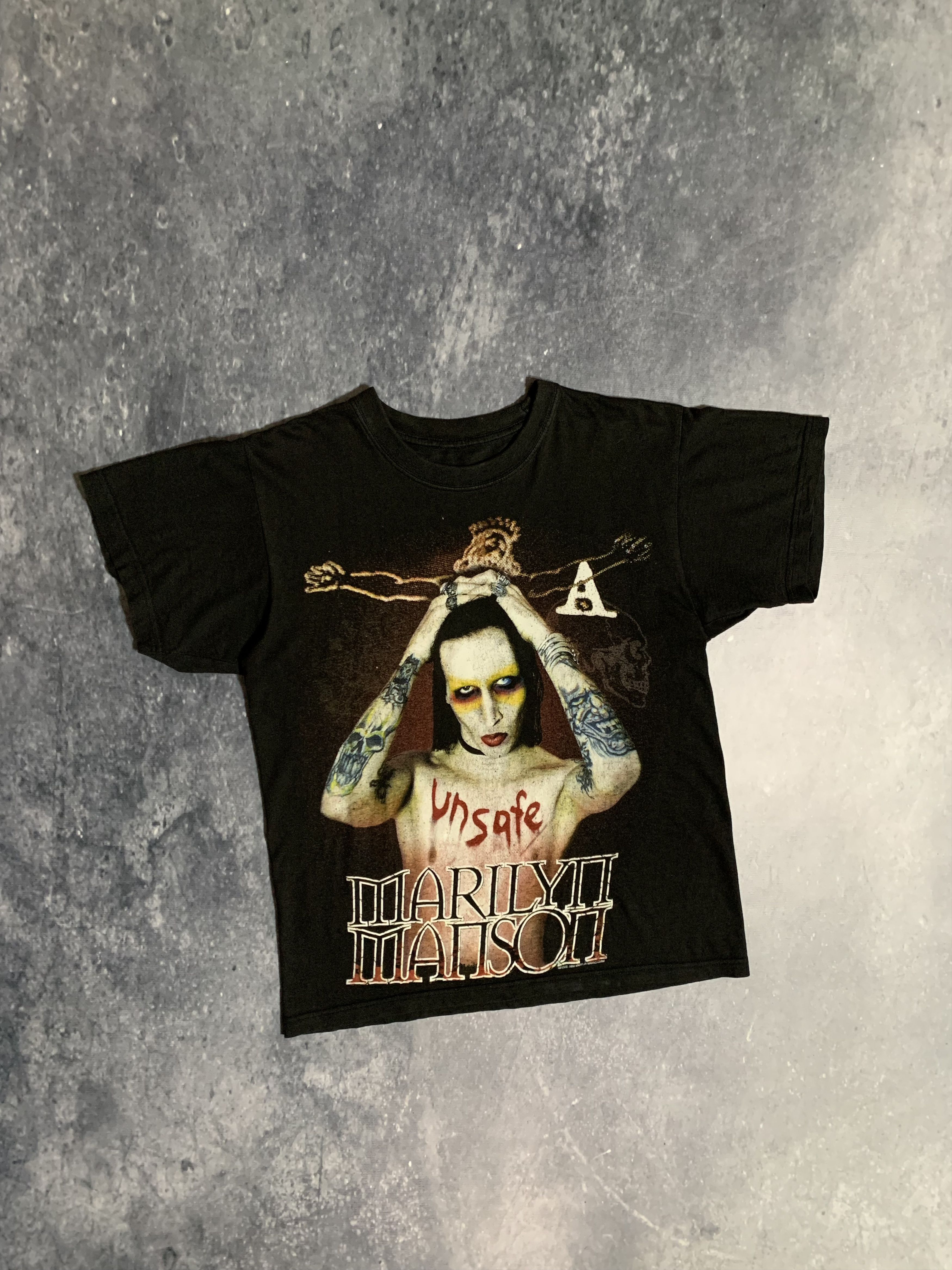 Band Tees × Vintage Vintage Marilyn Manson T Shirt Tee Unsafe Tour Crazy 90s Size US S / EU 44-46 / 1 - 1 Thumbnail
