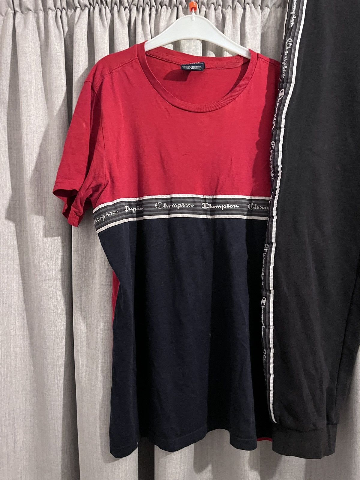 Champion Champion shirt and jogger Size US M / EU 48-50 / 2 - 3 Thumbnail