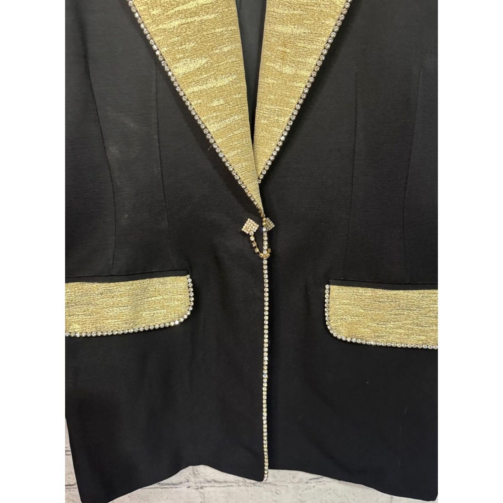 Vintage VINTAGE Solini Blazer Women’s Black Gold Size 10 Solid Long Sleeve Mid-Length Button Regular 100% Cotton Cotton Rhinestone Accent Formal Jacket Coat Size L / US 10 / IT 46 - 2 Thumbnail