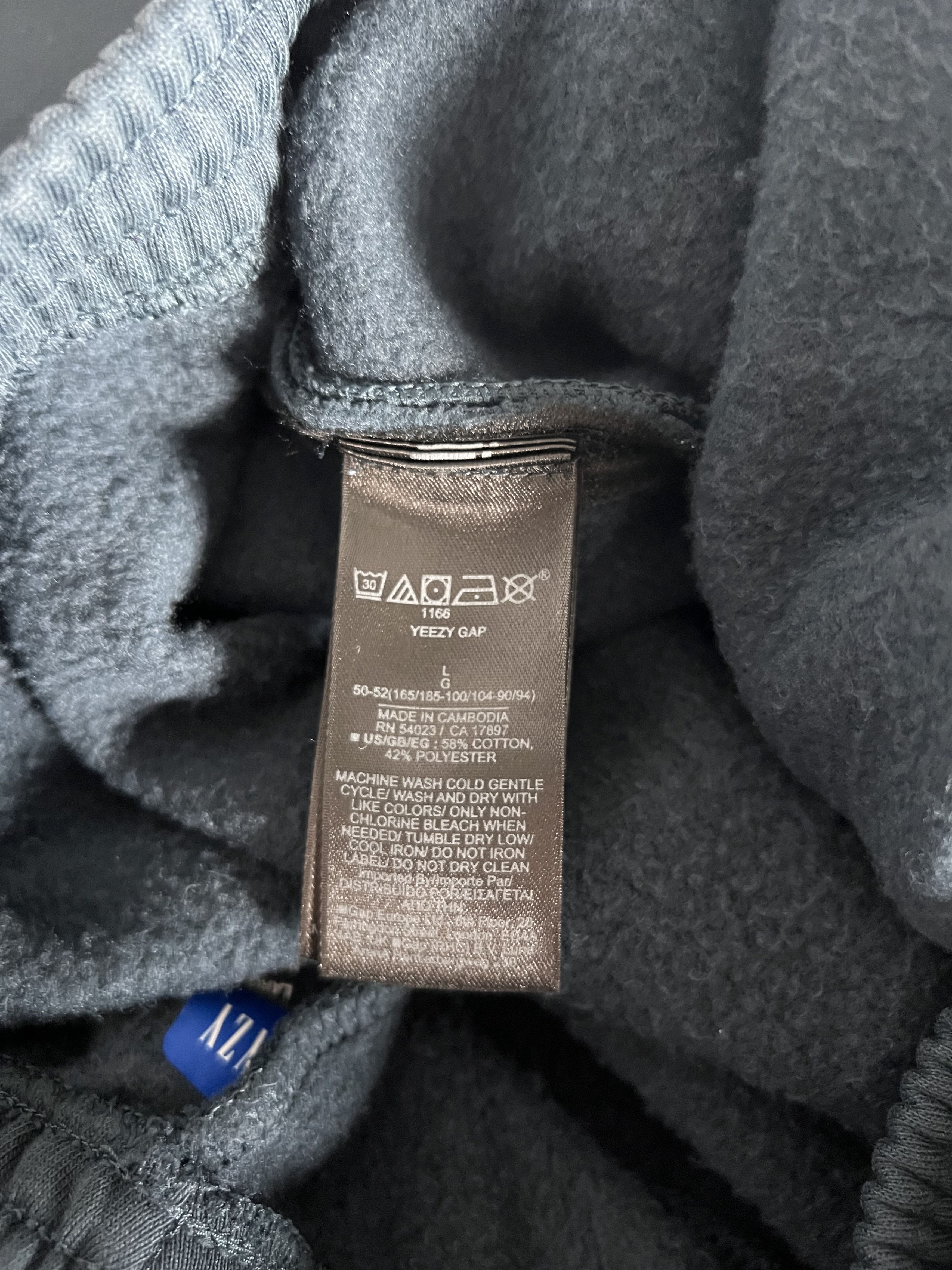 Balenciaga × Gap × Kanye West Yeezy Gap by Balenciaga Jogging Pants in Dark Blue Size US 34 / EU 50 - 8 Thumbnail