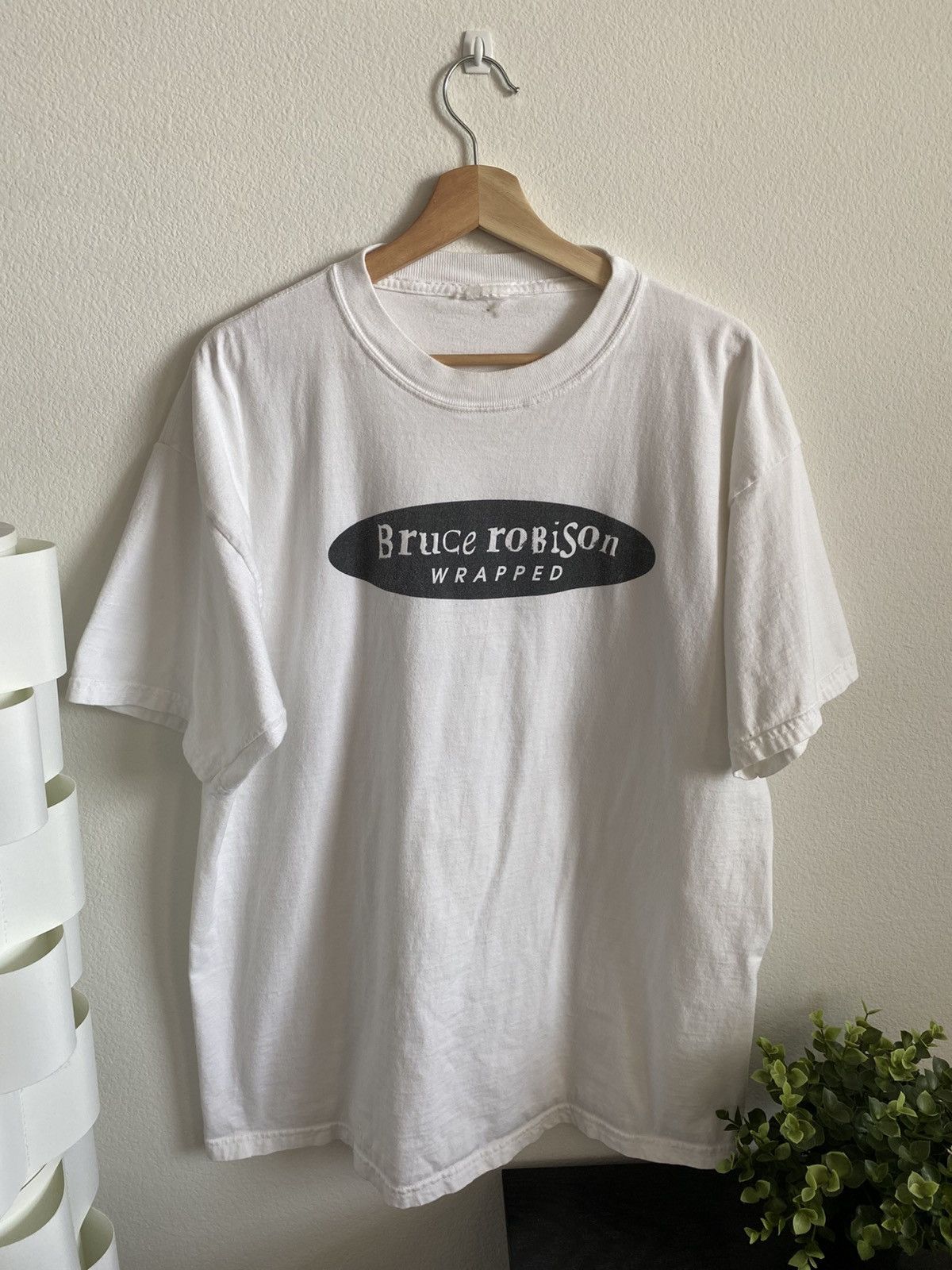 Band Tees VINTAGE BRUCE ROBINSON ALBUM PROMO TEE Size US XL / EU 56 / 4 - 1 Thumbnail