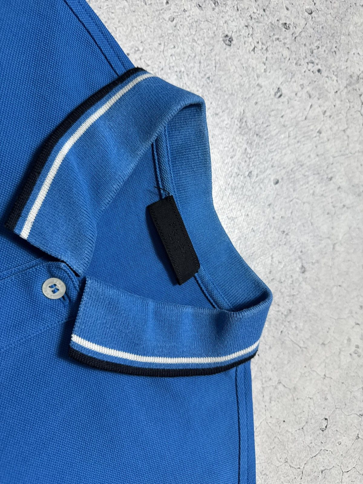 Prada Prada Red Tab Blue Luxury Polo Shirt Vintage Size US S / EU 44-46 / 1 - 7 Thumbnail