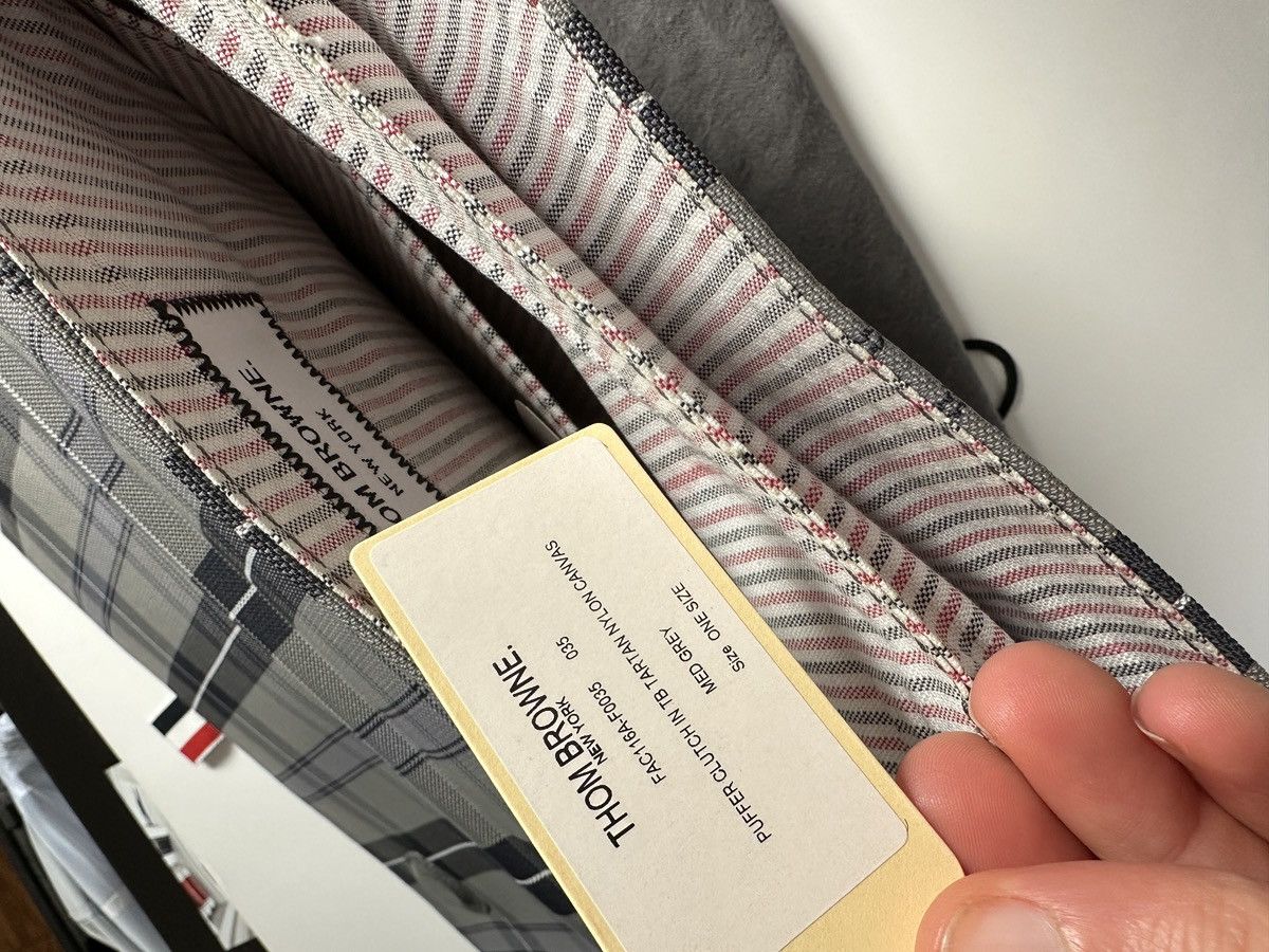 Thom Browne Thom browne padded cluth bag Size ONE SIZE - 4 Thumbnail