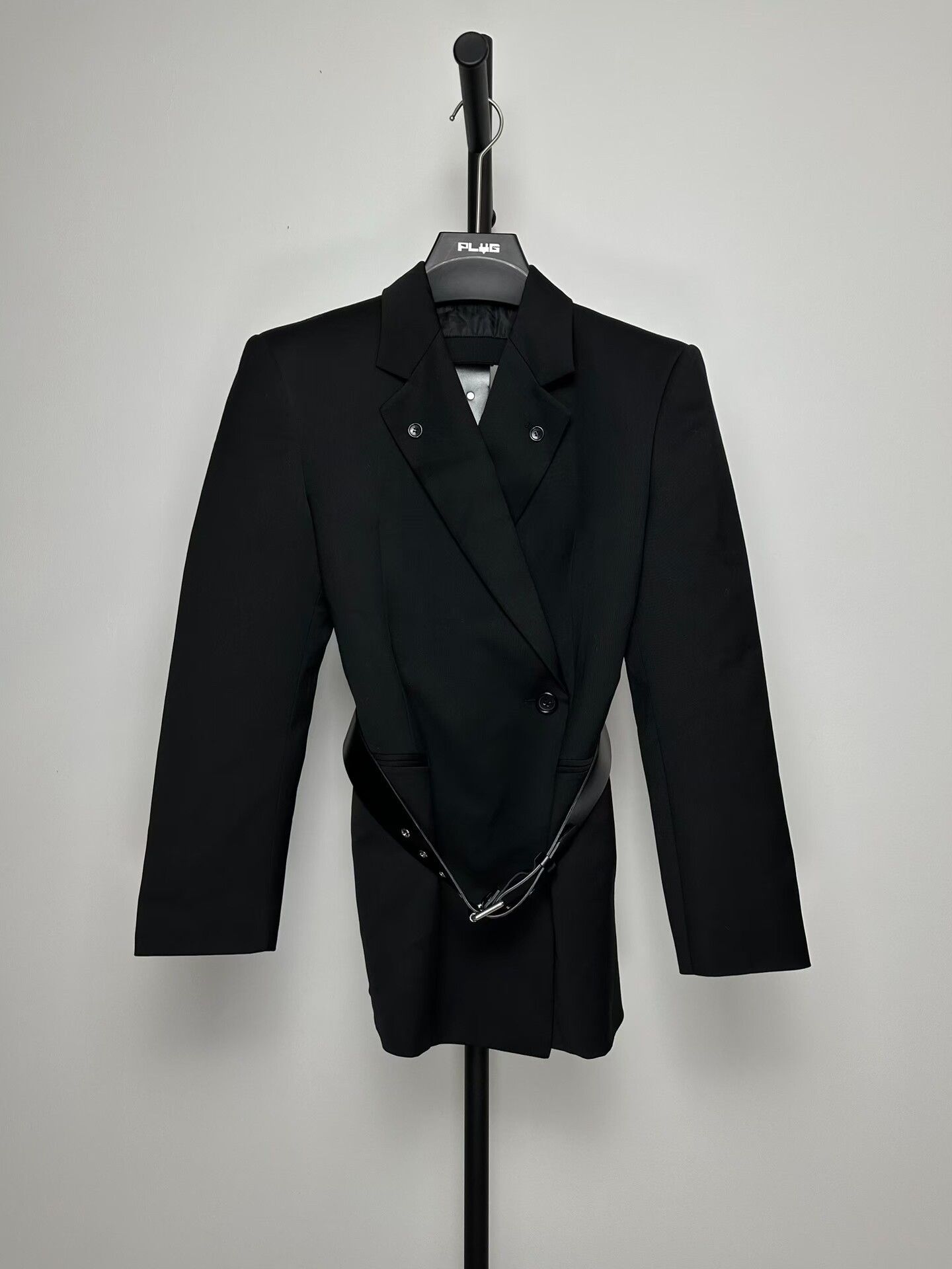 WE11DONE We11done Black Back Cutout Belt Blazer Size US S / EU 44-46 / 1 - 3 Thumbnail
