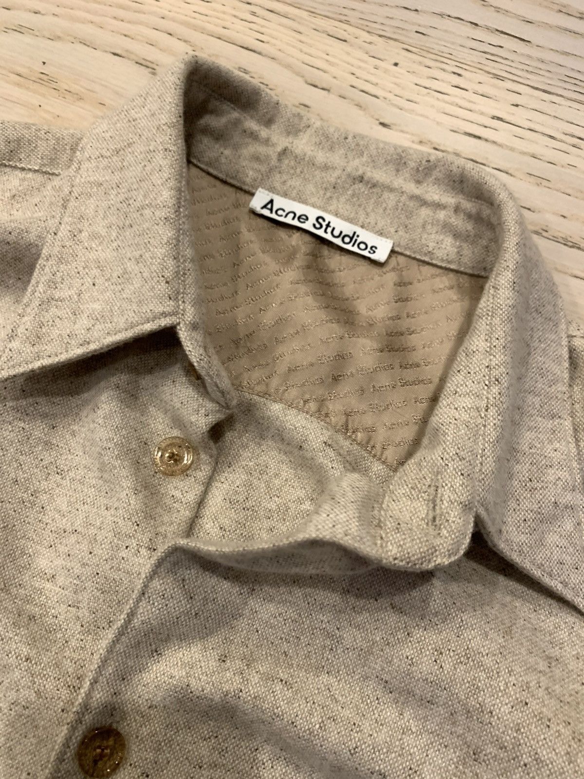 Acne Studios Acne Studios Wool Shirt Beige in L Size US L / EU 52-54 / 3 - 4 Thumbnail