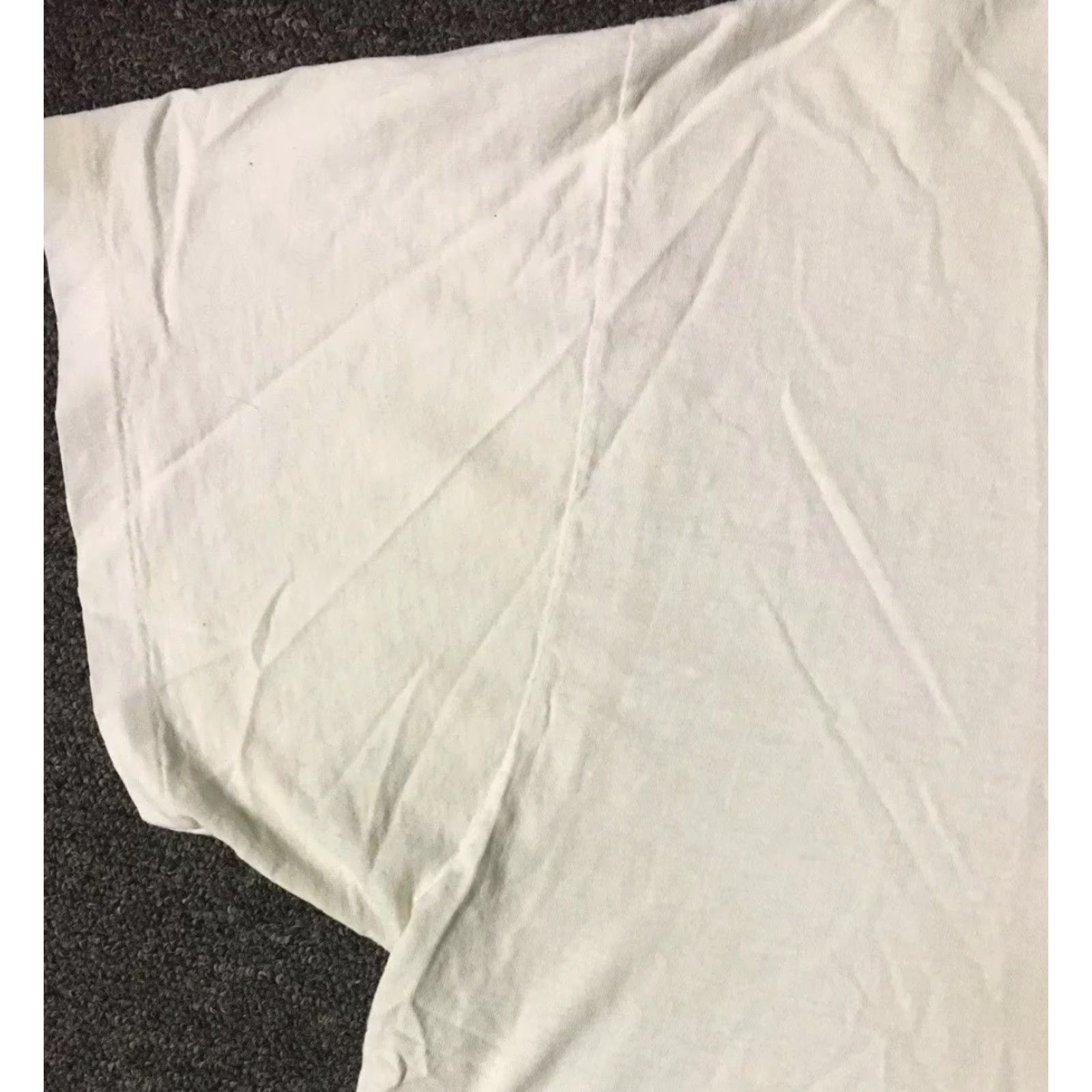 Hanes VINTAGE Hanes 90s Faded Distressed V Neck Shirt XL White T-Shirt Men Short Sleeve Grunge Punk Skate Surf Biker 90s Womens Mens Girls Boys? Size US XL / EU 56 / 4 - 7 Thumbnail