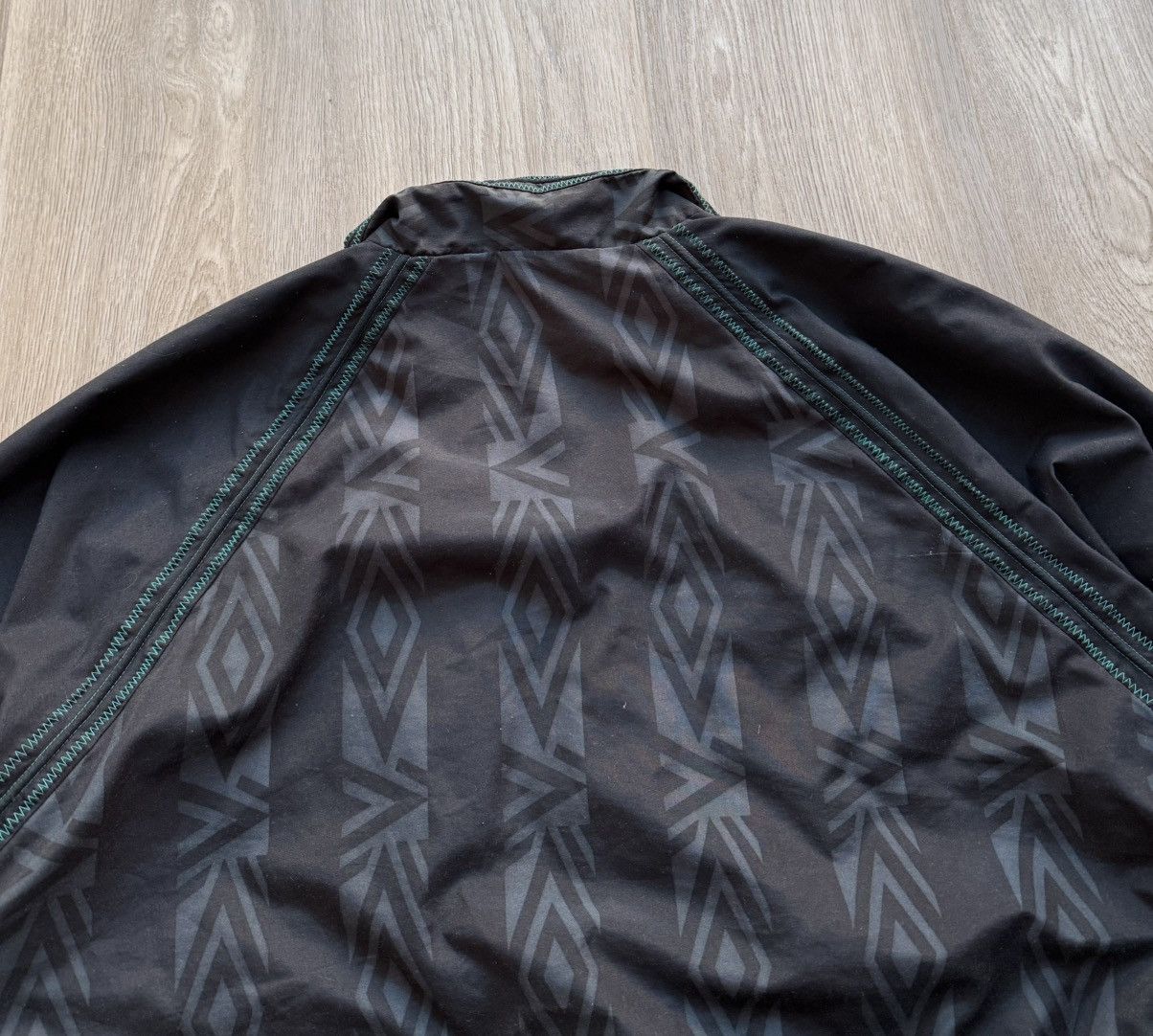 Umbro Vintage 90s Umbro Celtic Football Soccer Track Jacket Size US S / EU 44-46 / 1 - 14 Thumbnail