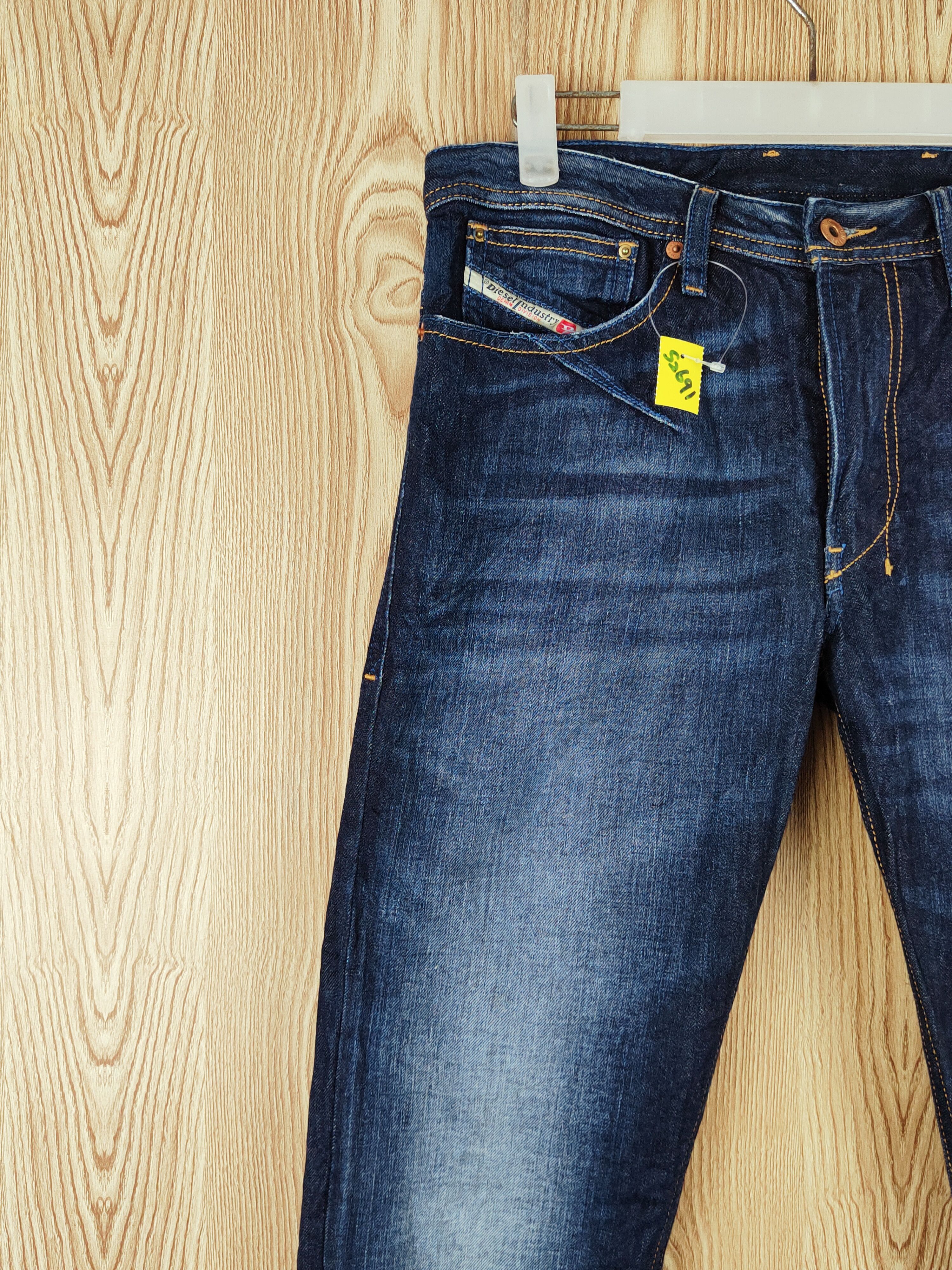Diesel Diesel Dark Blue Distressed Ripped Jeans #S2691 Size US 31 - 4 Thumbnail