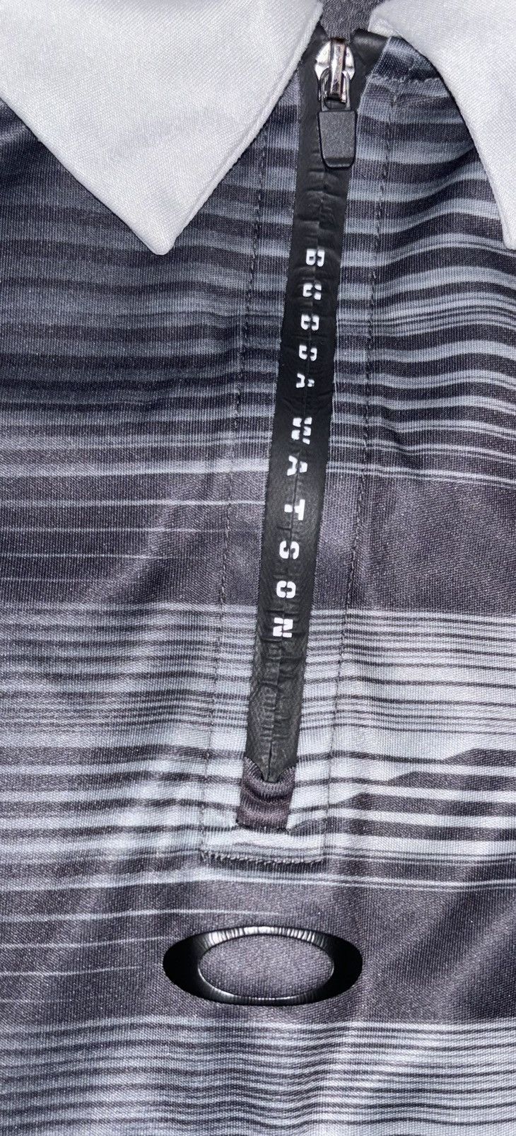 Oakley Oakley Gray Regular Fit Bubba Watson Golf Men's Polo Shirt Size US XL / EU 56 / 4 - 2 Thumbnail