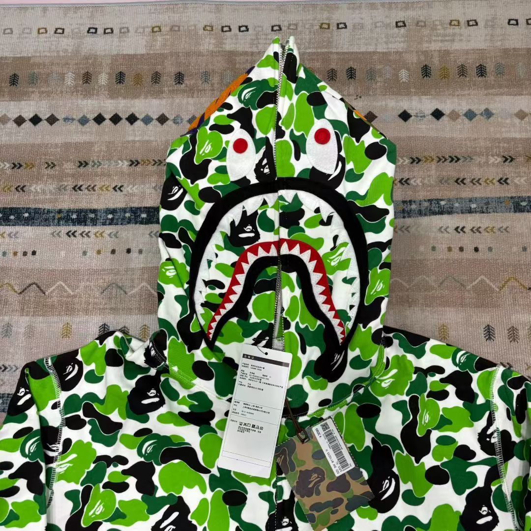 Bape BAPE CAMO SHARK FULL ZIP HOODIE Size US XL / EU 56 / 4 - 2 Thumbnail