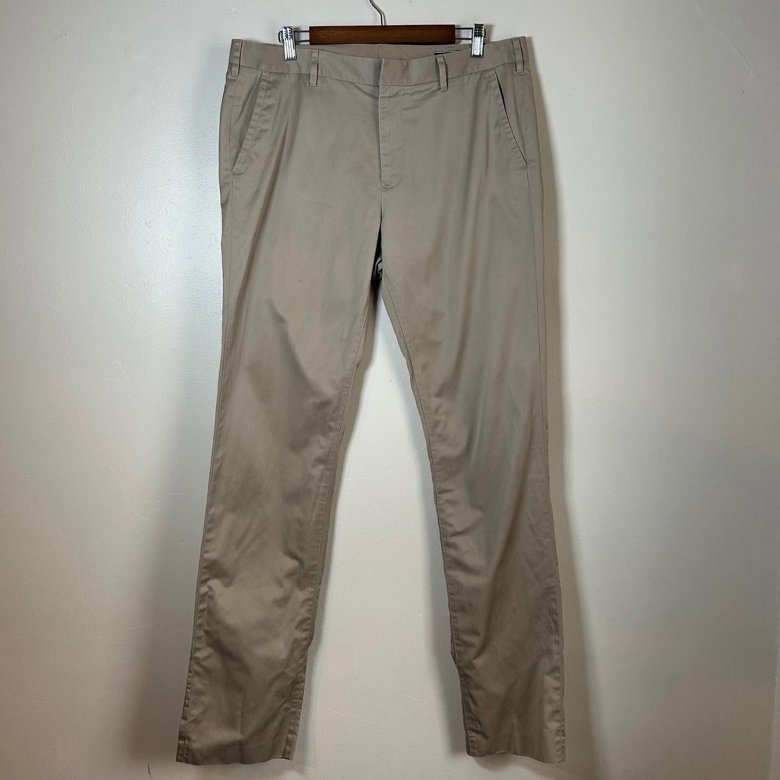 Bonobos BONOBOS Slim Fit Khaki Chinos Flat Front Cotton Pants Size US 36 / EU 52 - 1 Thumbnail