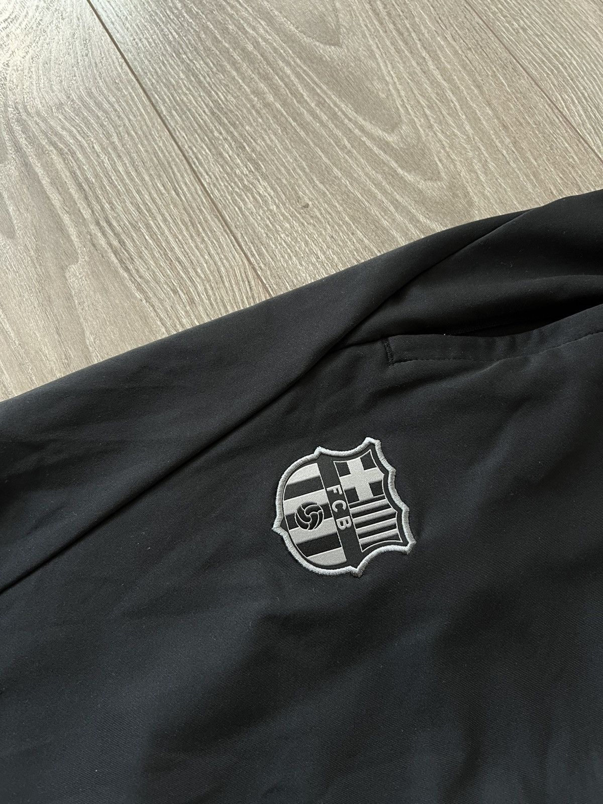 Nike Nike FCB Barcelona Football Slim Fit Regular Sweatpants Size US 34 / EU 50 - 17 Thumbnail