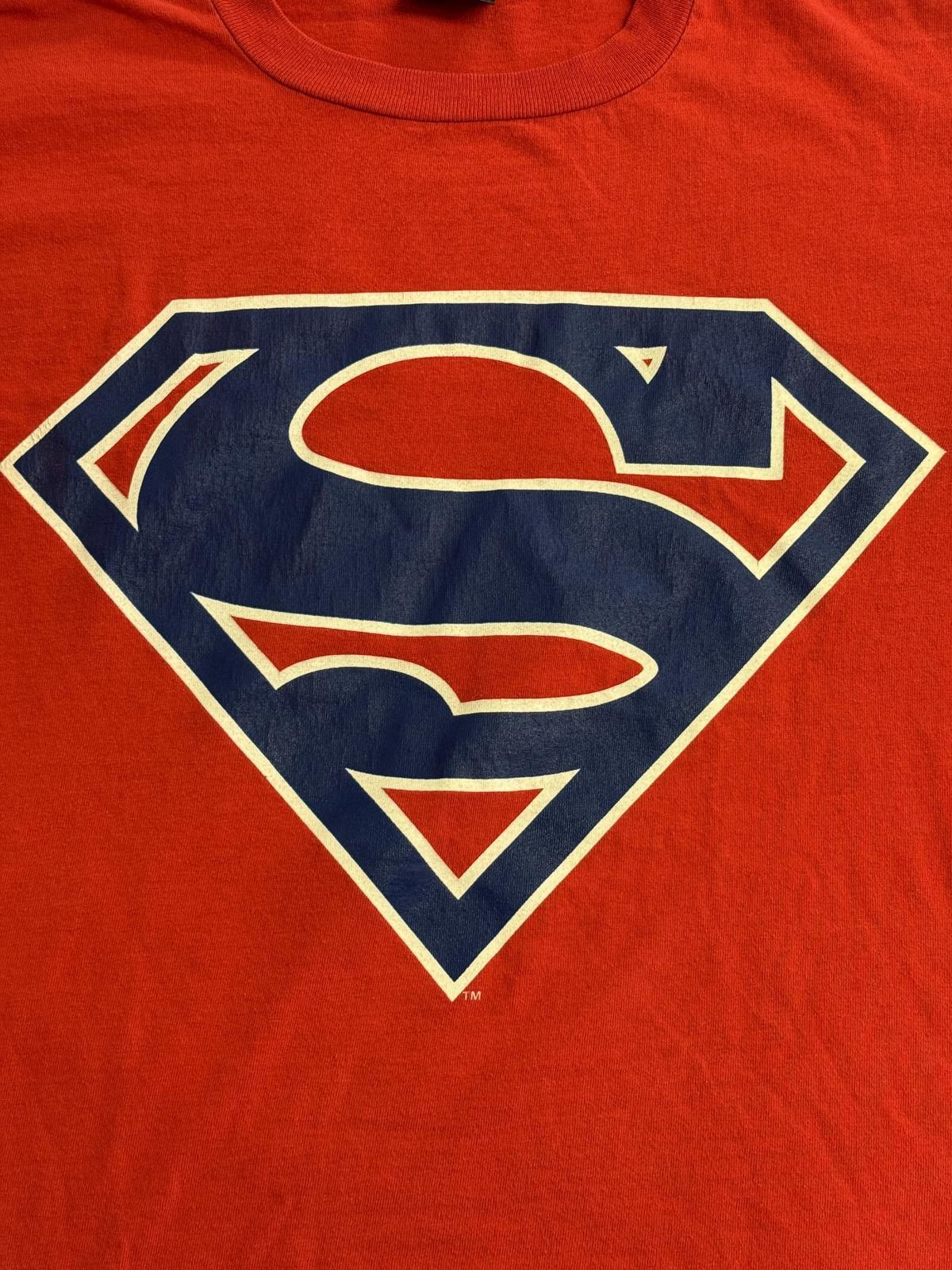 Changes VTG Superman S Chest Logo Red T-shirt Logo Tee 1997 L Size US L / EU 52-54 / 3 - 3 Thumbnail