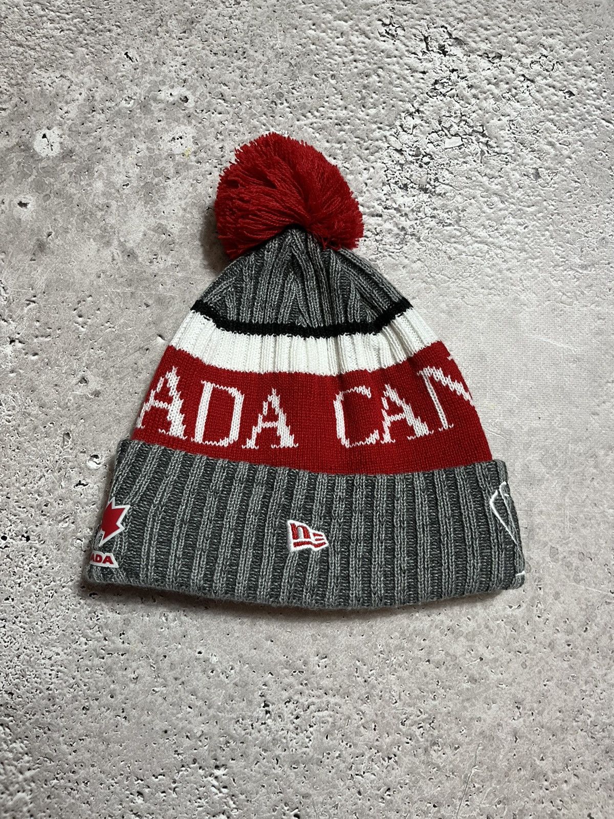 New Era New Era Canada Olympic Game Hat with a pom-pom Size ONE SIZE - 1 Thumbnail