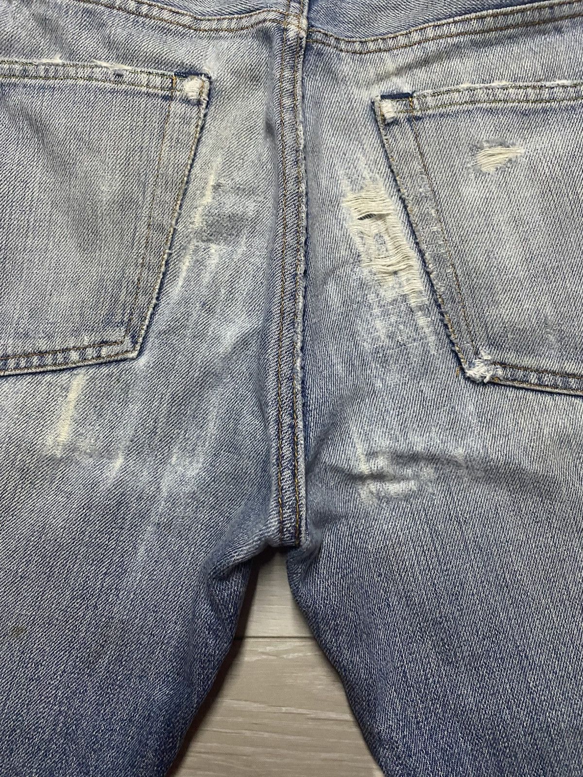 Uniqlo Vintage Japanese Brand Uniqlo S002 Light Wash Jeans Size US 30 / EU 46 - 14 Thumbnail