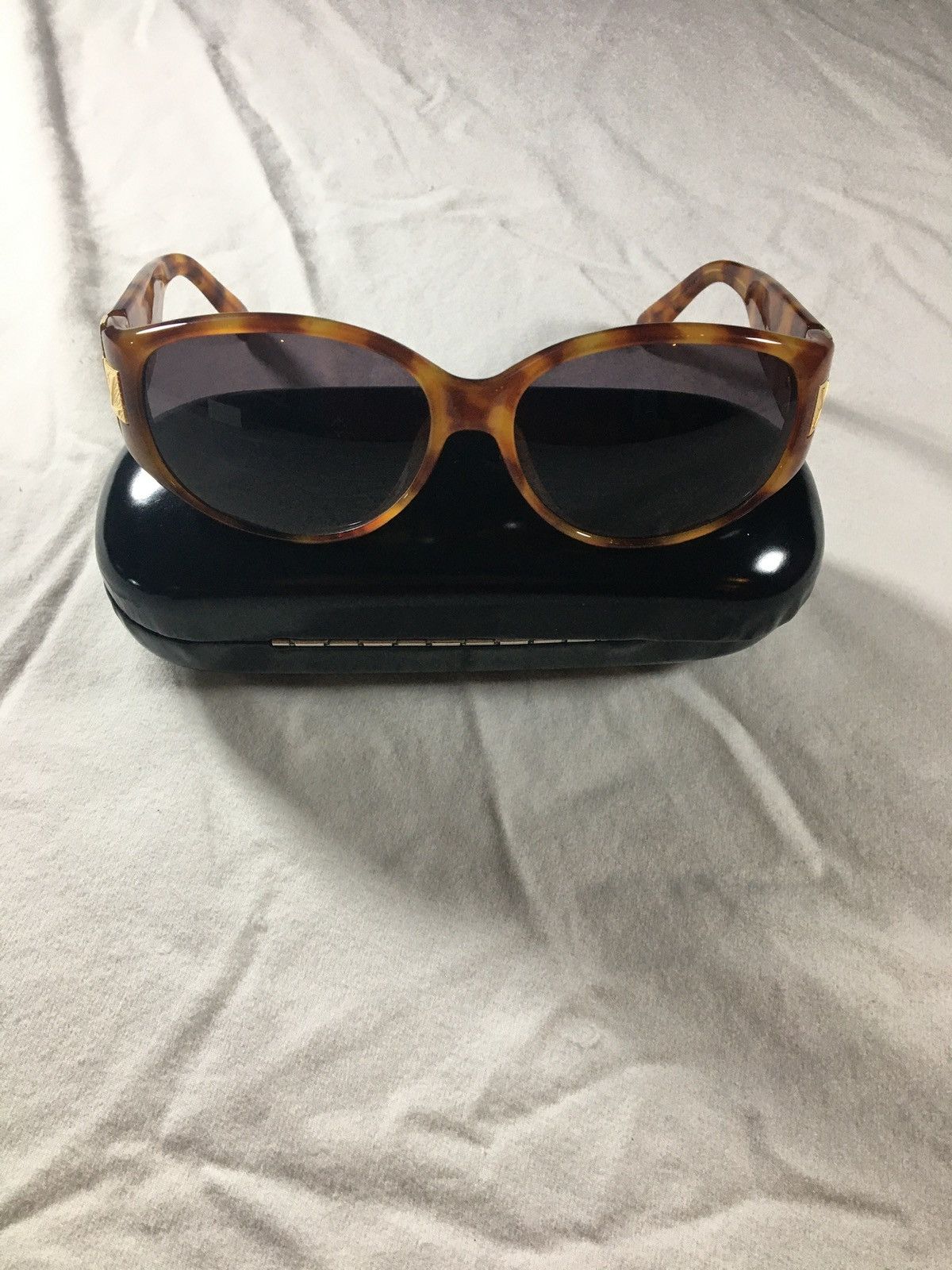 Yves Saint Laurent Toirtoise YSL shades Size ONE SIZE - 3 Thumbnail
