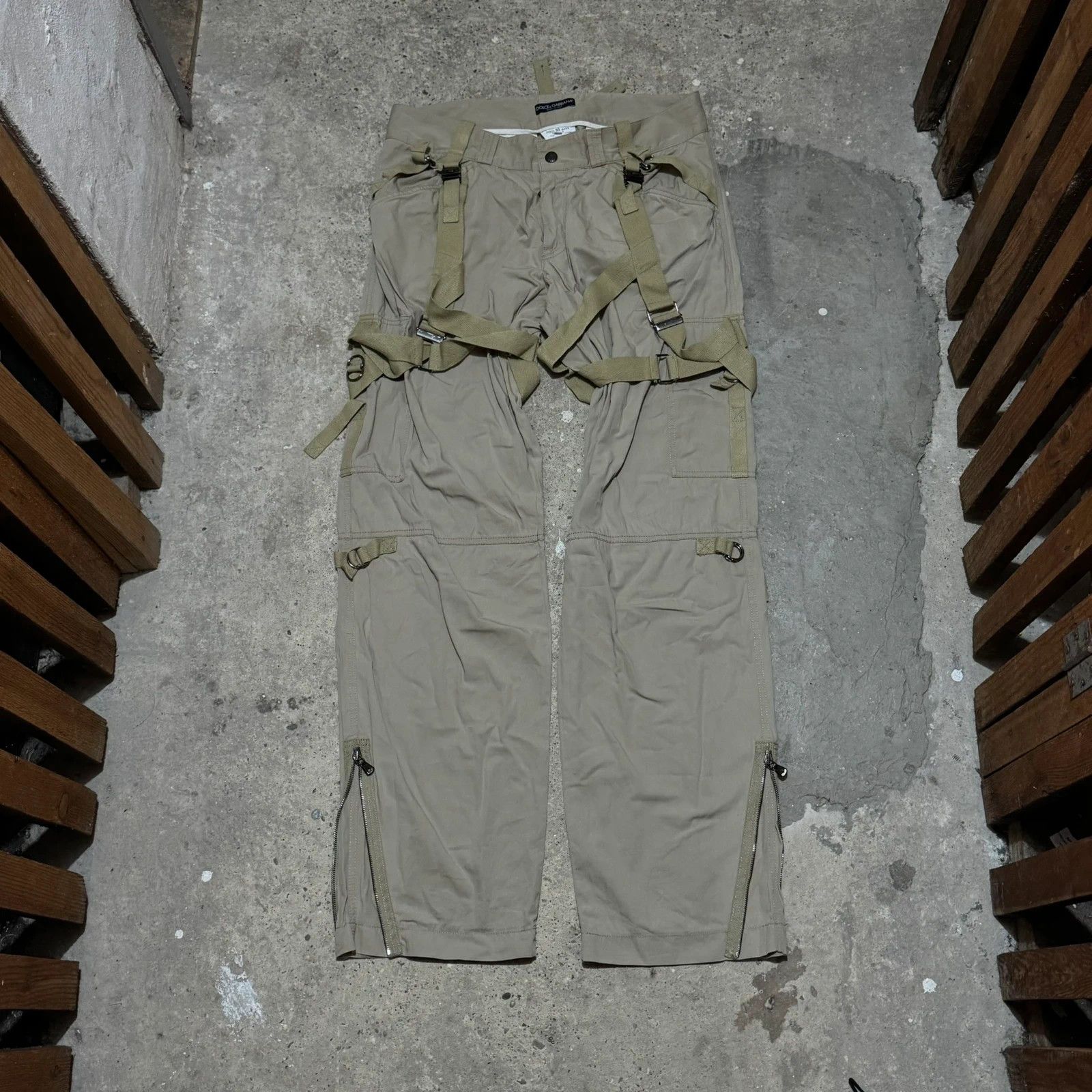 Dolce & Gabbana S/S 2004 Dolce & Gabbana bondage parachute cargo pants Size US 31 - 18 Thumbnail