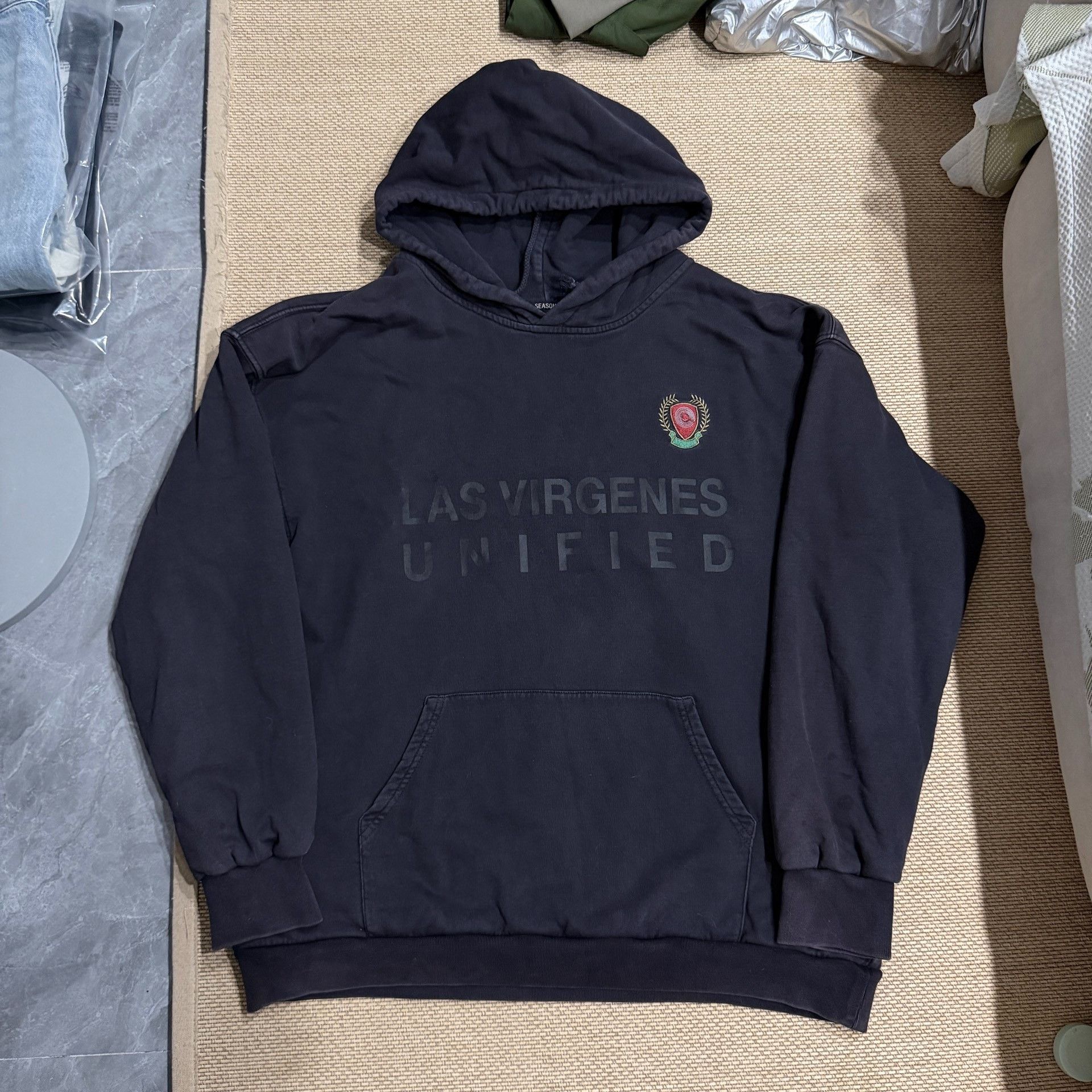 Yeezy YEEZY SEASON5 Medal Embroidered Hoodie Size US M / EU 48-50 / 2 - 1 Thumbnail