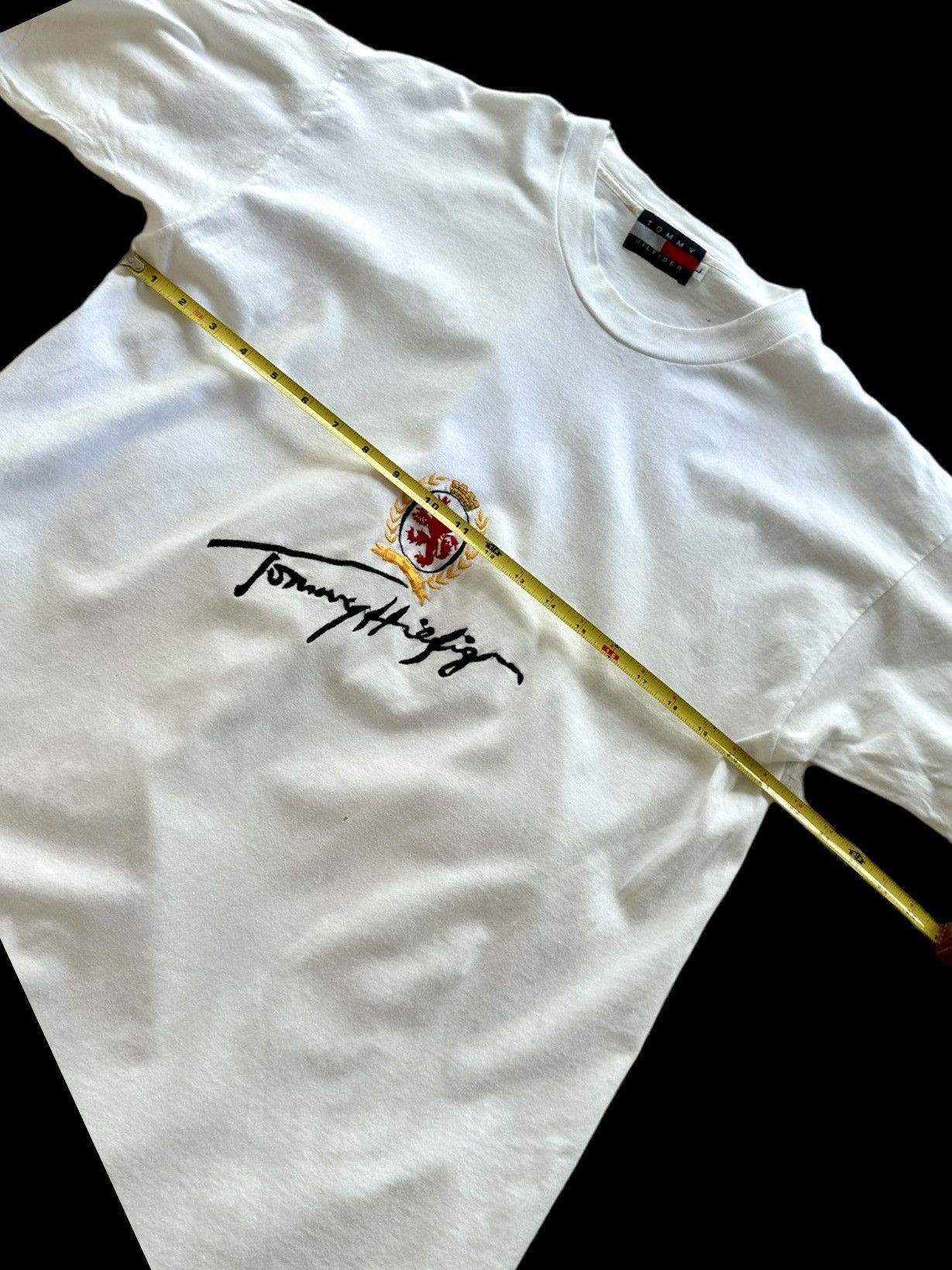 Tommy Hilfiger Tommy Hilfiger 90’s Tshirt Embroidered logo Size US XL / EU 56 / 4 - 10 Thumbnail