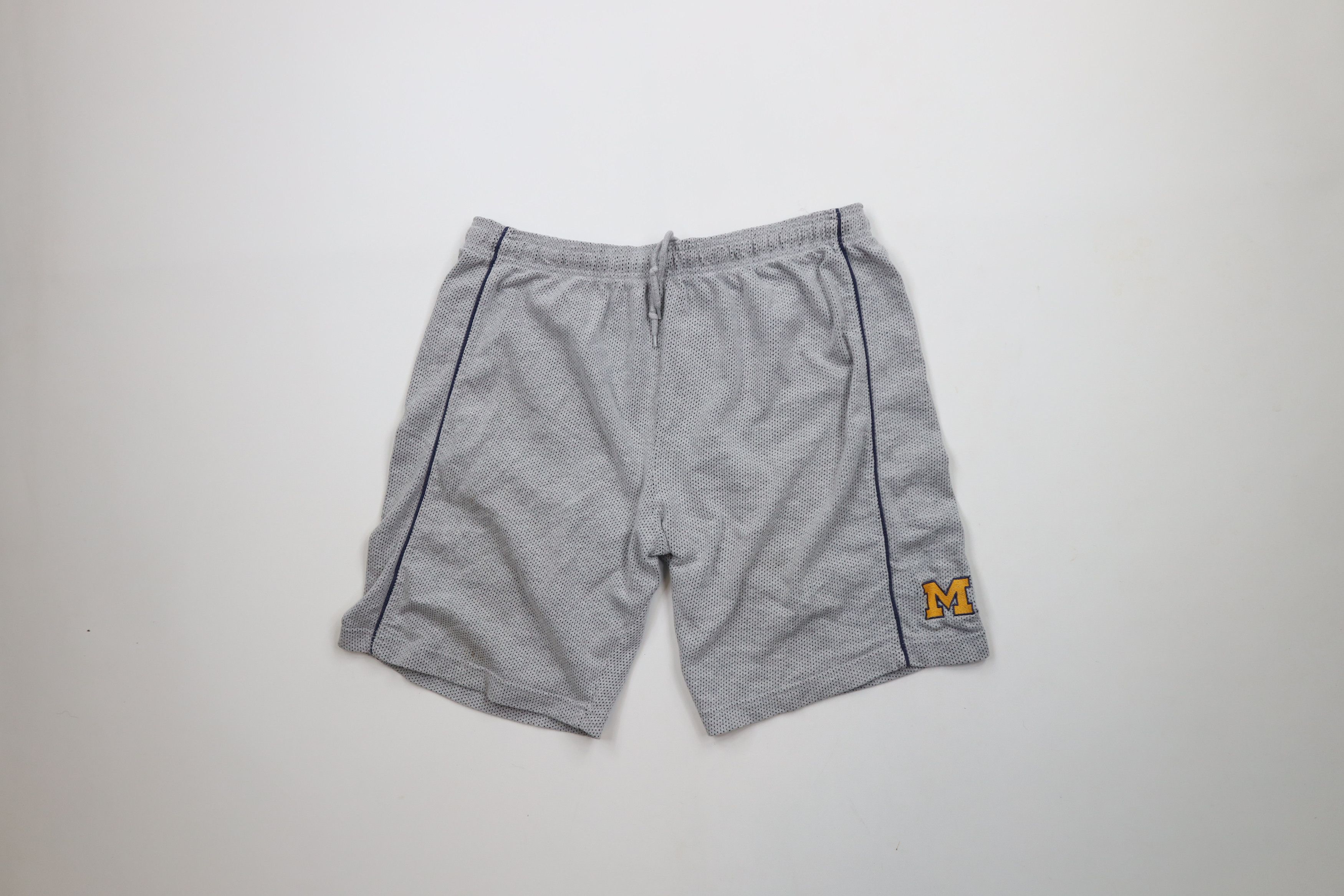 Vintage Vintage 90s University of Michigan Mesh Above Knee Shorts Size US 36 / EU 52 - 1 Thumbnail