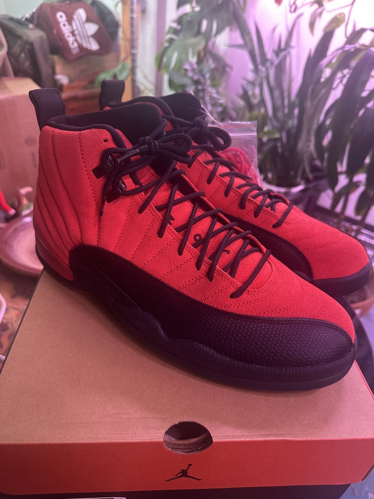 Jordan Brand Jordan 12 Retro “Reverse Flu Game” Size US 13 / EU 46 - 1 Thumbnail