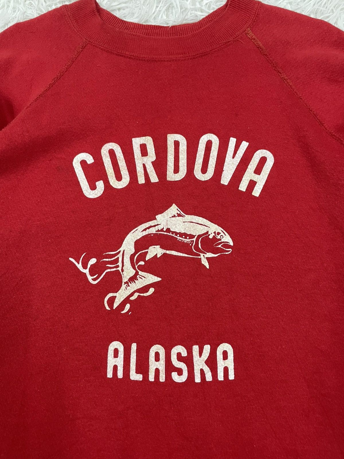 Vintage Vintage Fish Cordova Alaska Sweatshirt Made in Usa Size US L / EU 52-54 / 3 - 3 Thumbnail