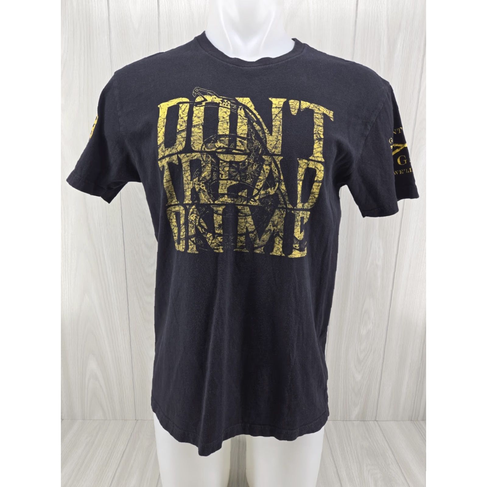 Vintage Grunt Style T Shirt Large "Don't Tread on Me" Black and Yellow Mens T-Shirt L Black Snake Size US L / EU 52-54 / 3 - 2 Thumbnail