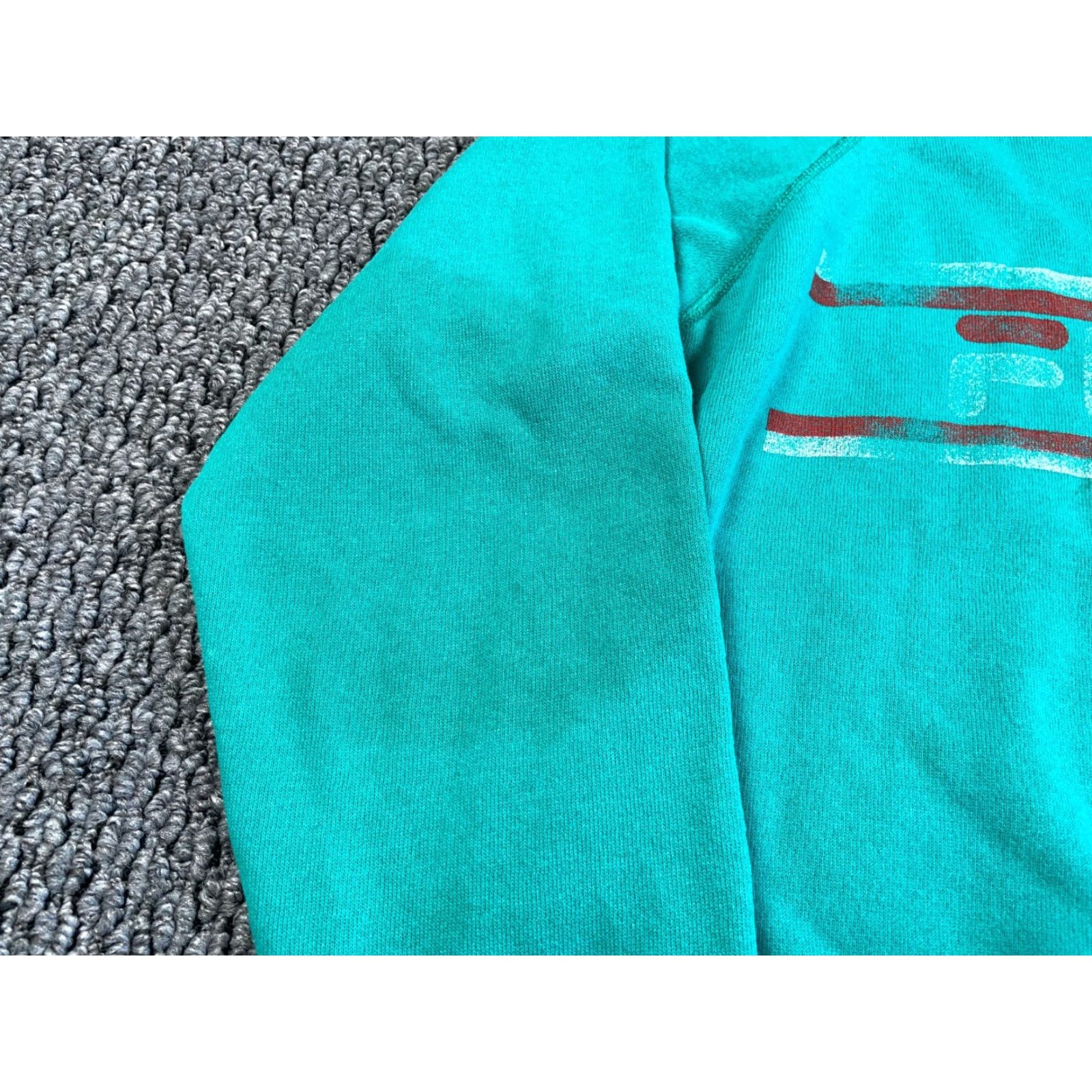 Hanes VINTAGE Hanes Sweatshirt 80s Distressed Graphic Print Crew Neck Long Sleeve Green Adults Medium USA Size US M / EU 48-50 / 2 - 4 Thumbnail