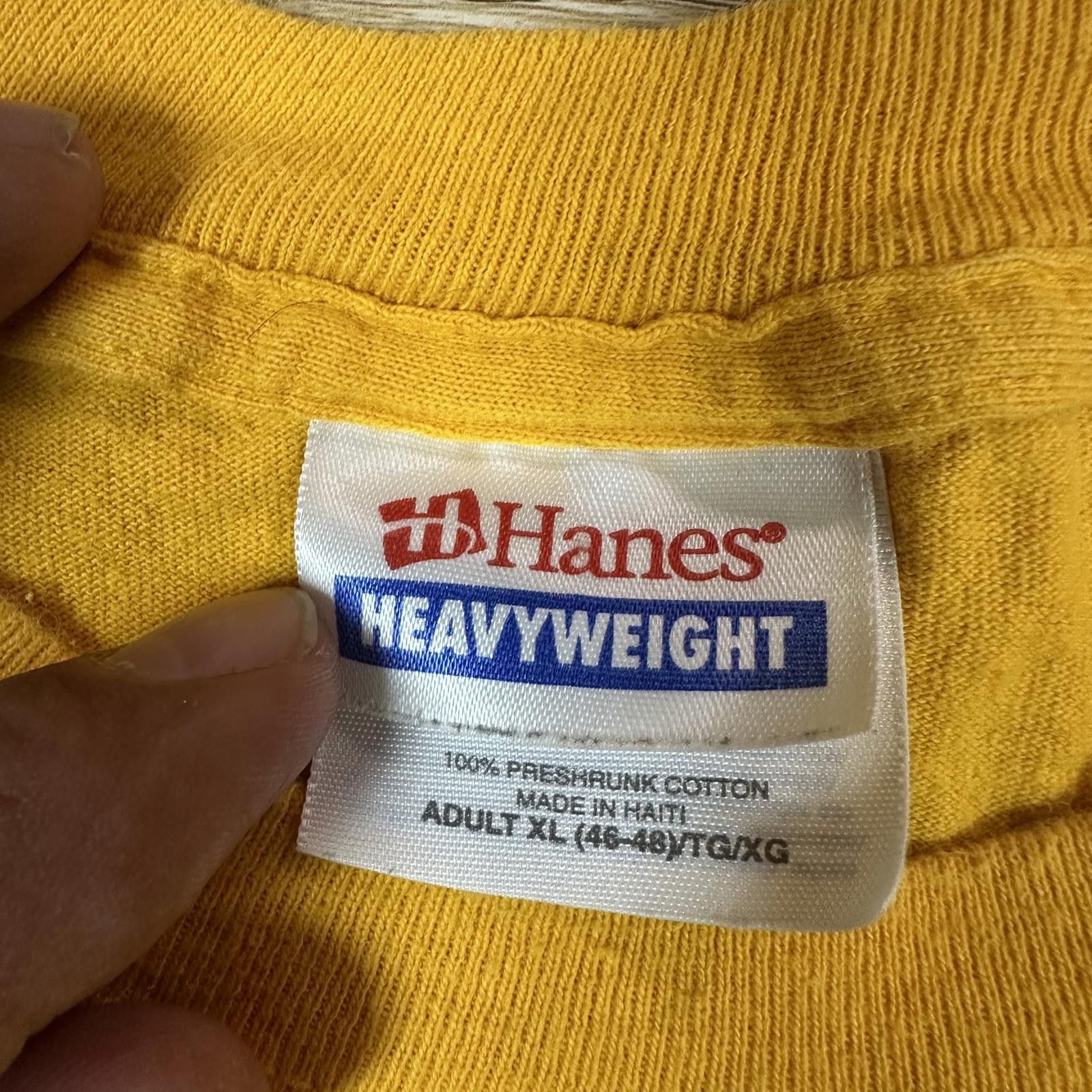Hanes Hanes Mens T-Shirt XL Yellow Huggy's Place Cocktails Graphic Size US XL / EU 56 / 4 - 5 Thumbnail