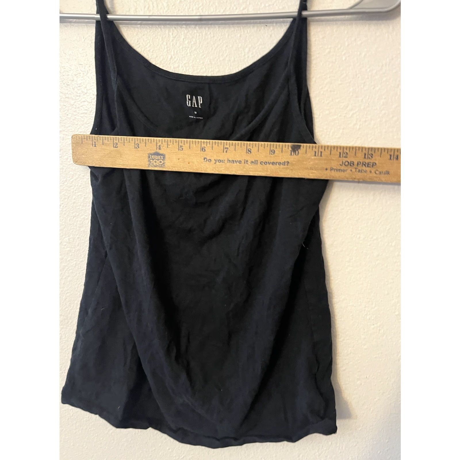 Gap Gap Tank Women Top Size Medium Black Solid Sleeveless Tank Size M / US 6-8 / IT 42-44 - 4 Thumbnail