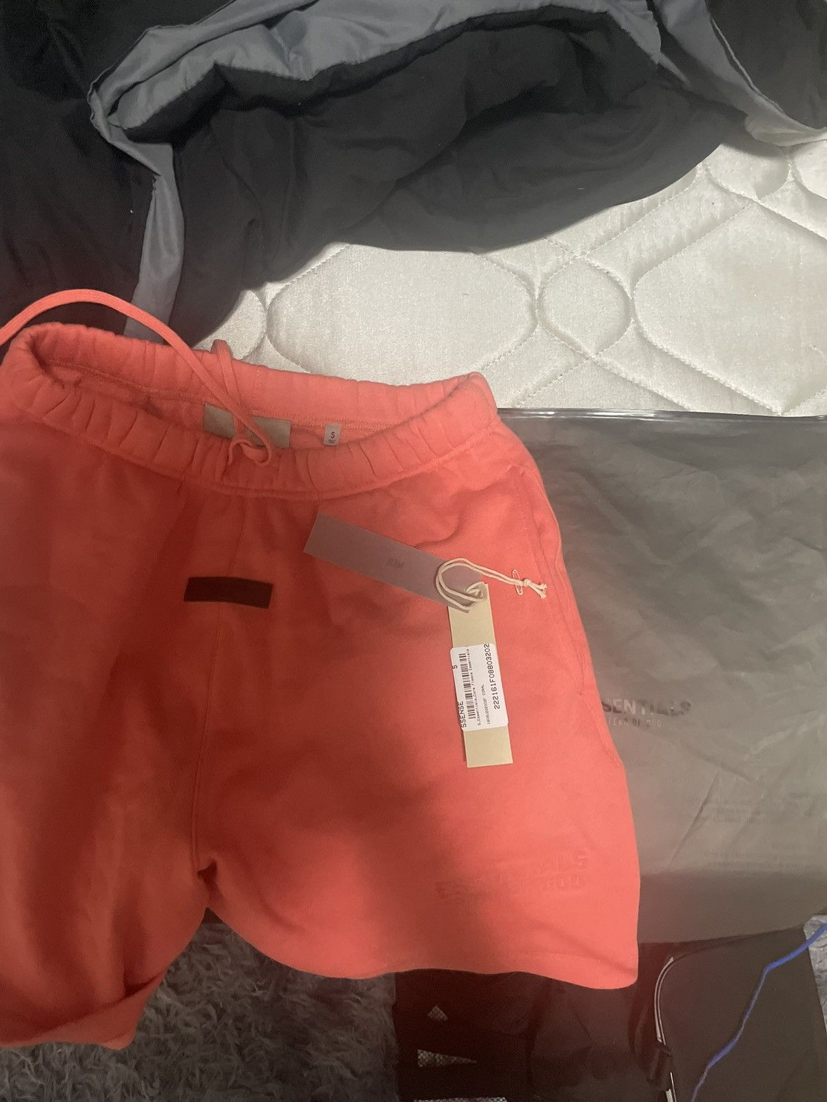 Essentials Essential Shorts - Coral Size US 30 / EU 46 - 1 Thumbnail