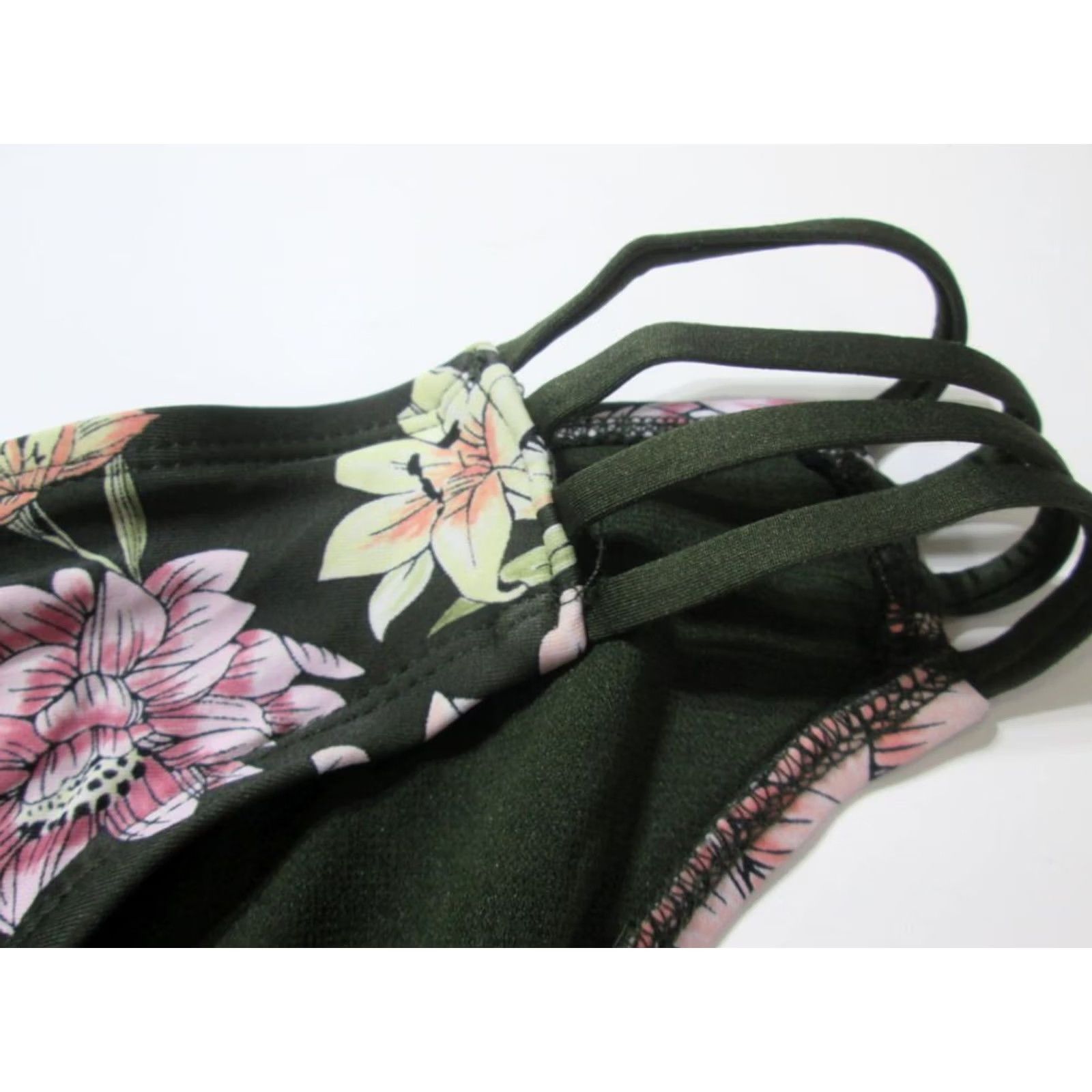Mossimo Mossimo Womens Bikini Bottom Khaki Floral Cheeky Straps Side M Swimwear Size 32" / US 10 / IT 46 - 3 Thumbnail
