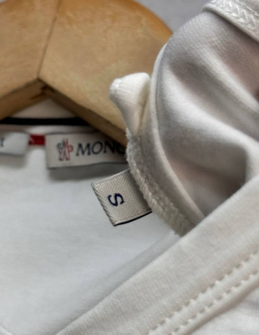 Moncler Moncler Vintage Luxury T-shirt Tee Size US S / EU 44-46 / 1 - 11 Thumbnail
