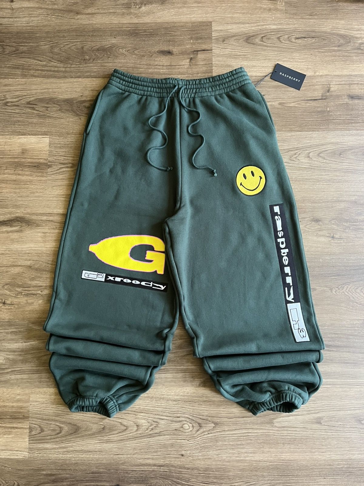 The GV Gallery The GV Gallery Greedy Unit Green Garbage Sweatpants XL Size US 36 / EU 52 - 1 Thumbnail