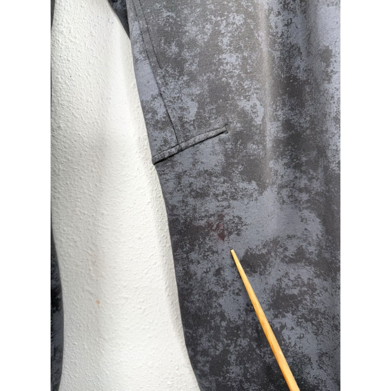 Lululemon Lululemon City Sweat Jogger Mens Large Gray Camo Athleisure Jogger Pants Size US 33 - 7 Thumbnail