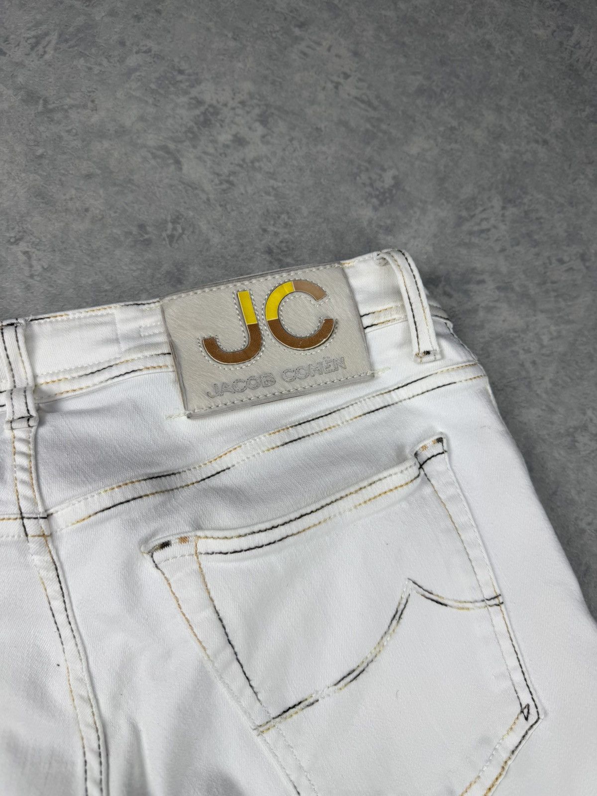 Jacob Cohen Jacob Cohen Bard White Denim Jeans Size 32 Size US 32 / EU 48 - 20 Thumbnail