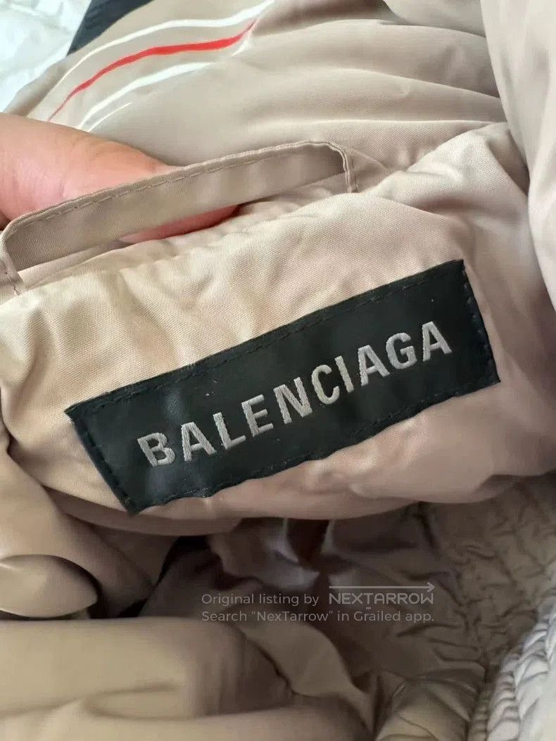 Balenciaga Balenciaga Coke Print Hooded Down Vest. Size US S / EU 44-46 / 1 - 3 Thumbnail