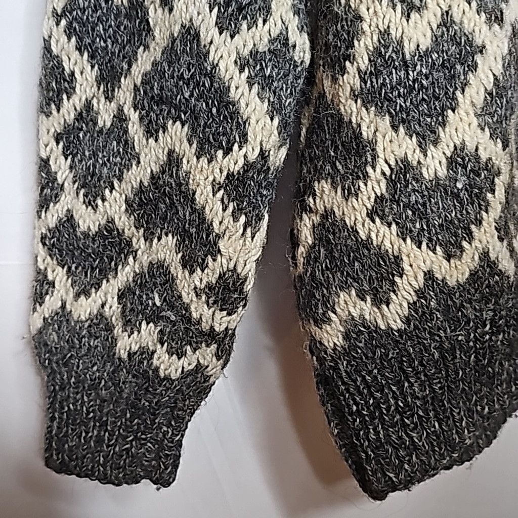 The Unbranded Brand JANHARI 100% hand knitted wool Belgrade London sweater XL Size XL / US 12-14 / IT 48-50 - 5 Thumbnail