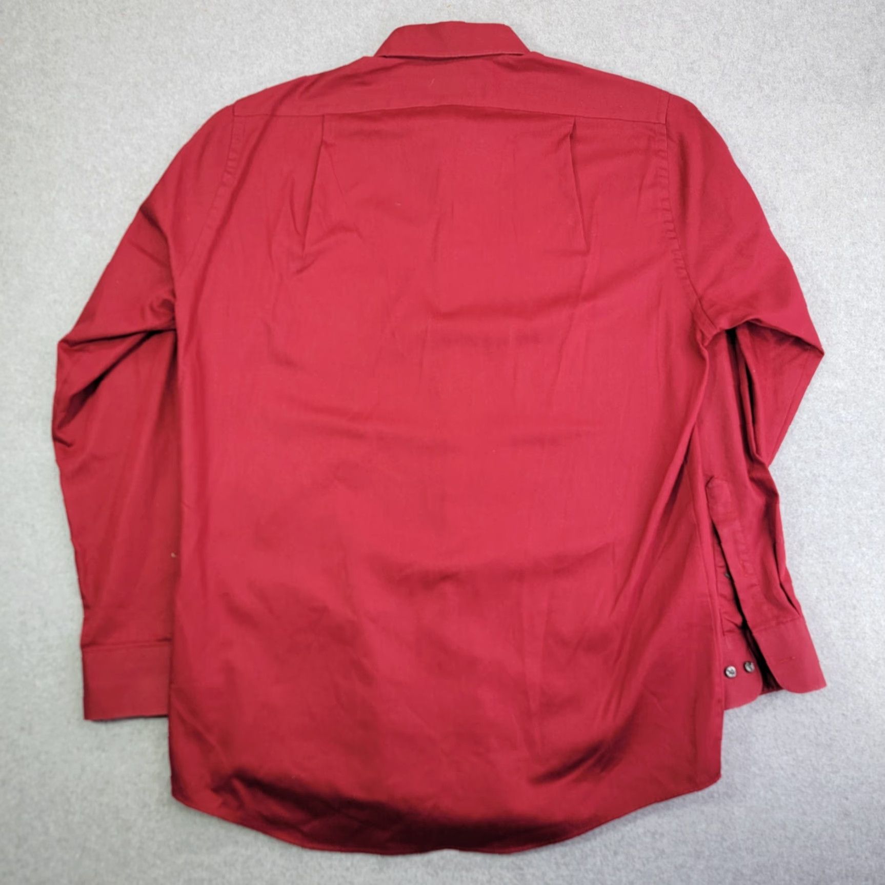 Van Heusen Van Heusen shirt Mens Dress Shirt Long Sleeve 15.5 32/33 Lux Sateen wrinkle free Medium Red Cotton Blend Polyester Size 40R - 4 Thumbnail