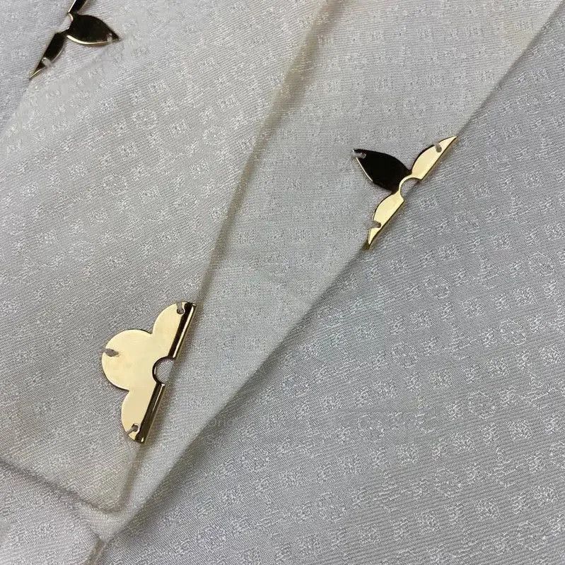 Louis Vuitton Louis Vuitton White Silk Blouse for Women . Size S / US 4 / IT 40 - 2 Thumbnail